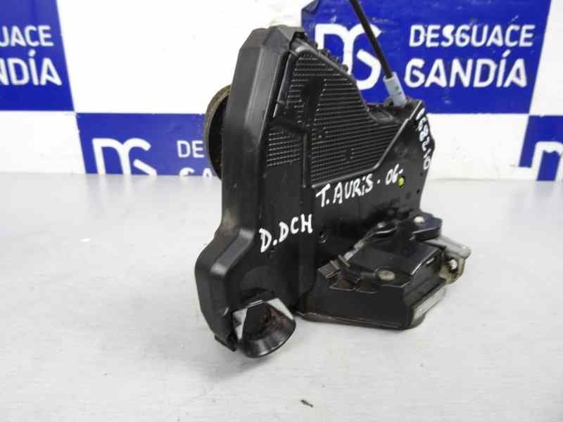 Cerradura puerta delantera derecha, Toyota Auris (E15) Sol 2006 usado 5