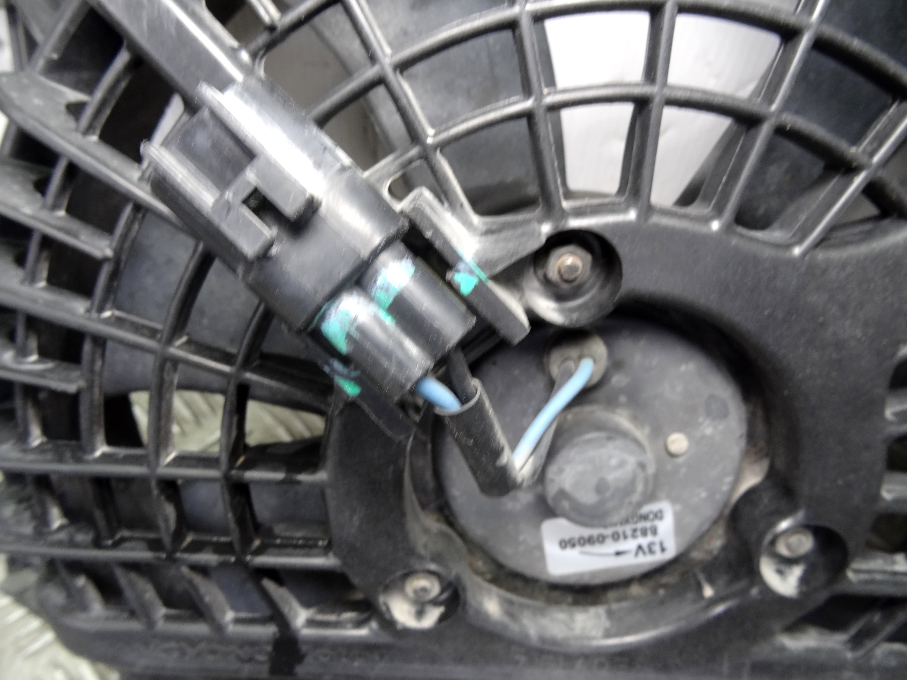 Electroventilador, Ssangyong Actyon 200 Xdi 2010, 8821009050 usado 5