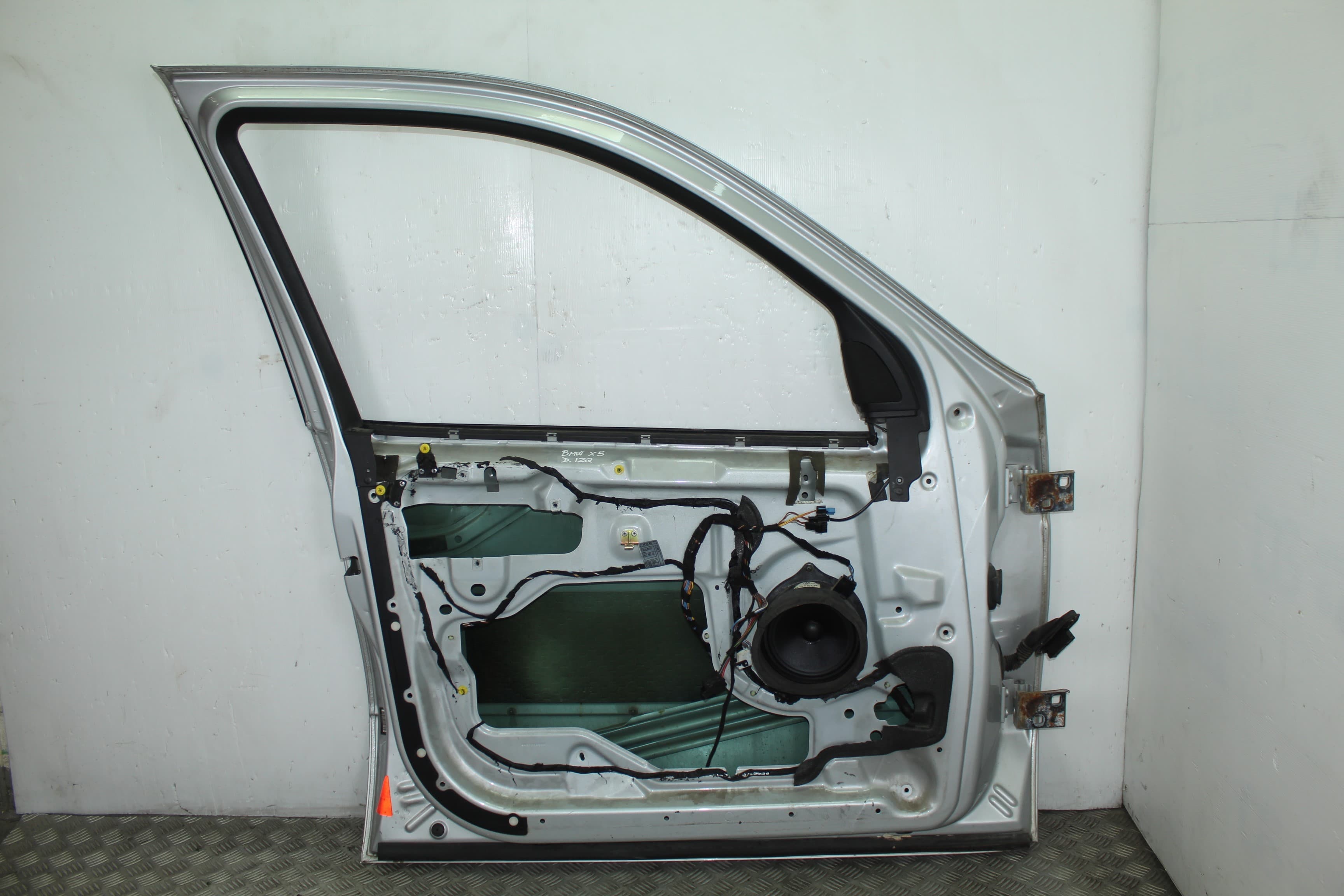 Puerta delantera izquierda, BMW Serie X5 (E53) 3.0i 2000 usado 5