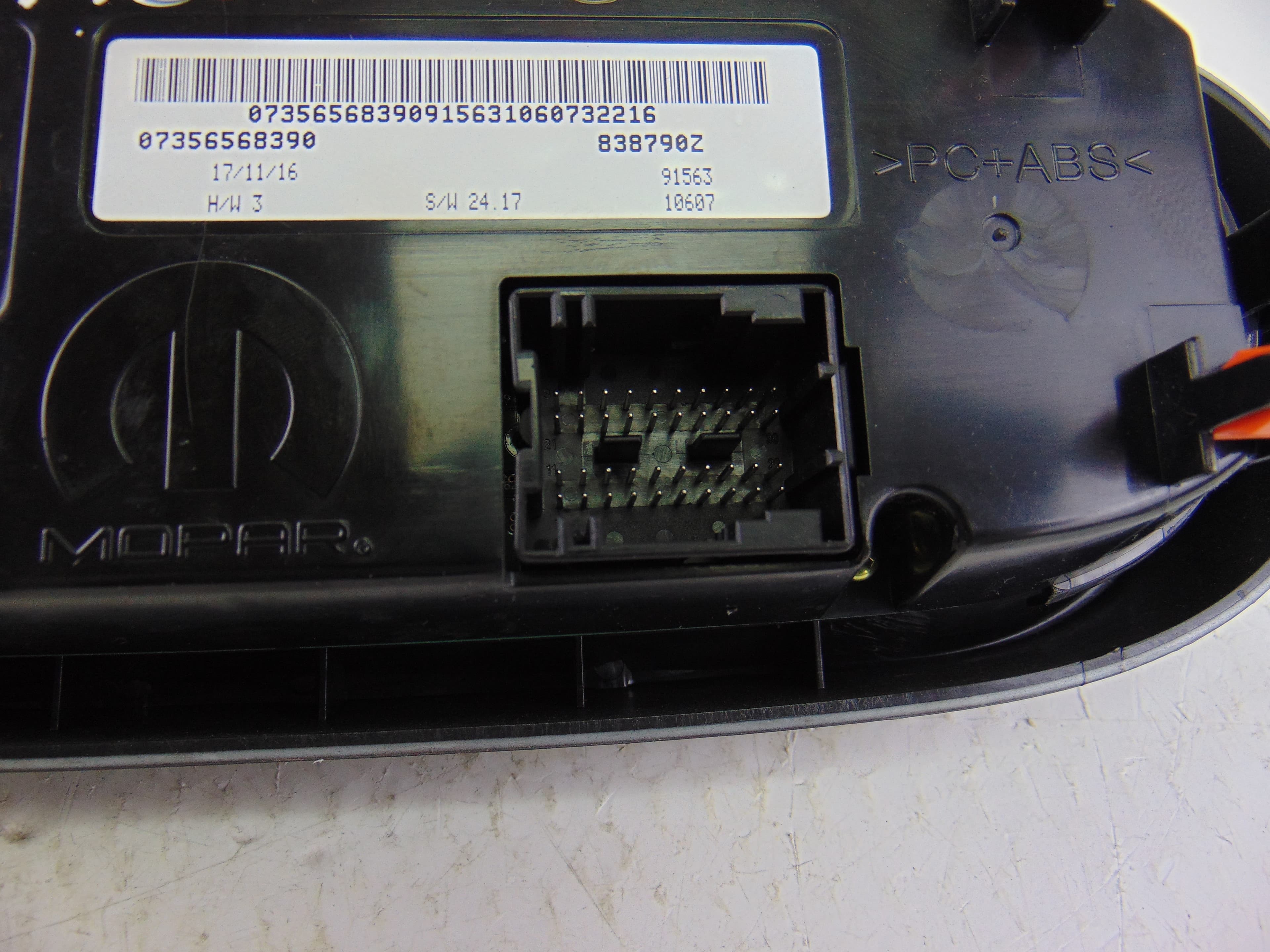 Mando climatizador, Fiat 500X (334) Mirror 2017, 07356568390 usado 5