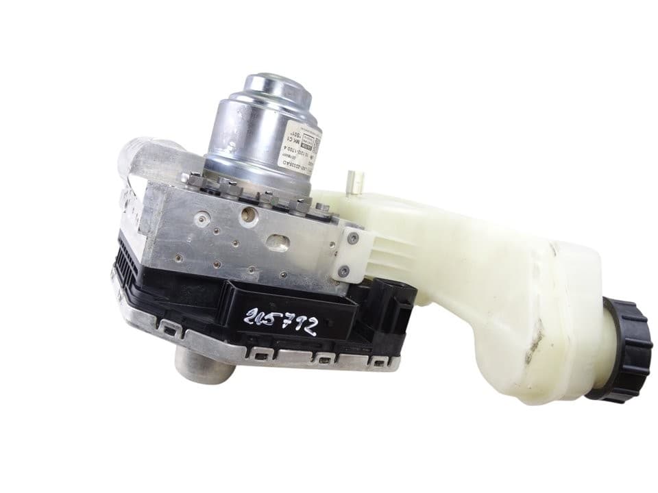 ABS, Ford Focus Berlina (Cge) St-line X 2022, LX612D335AD usado 5