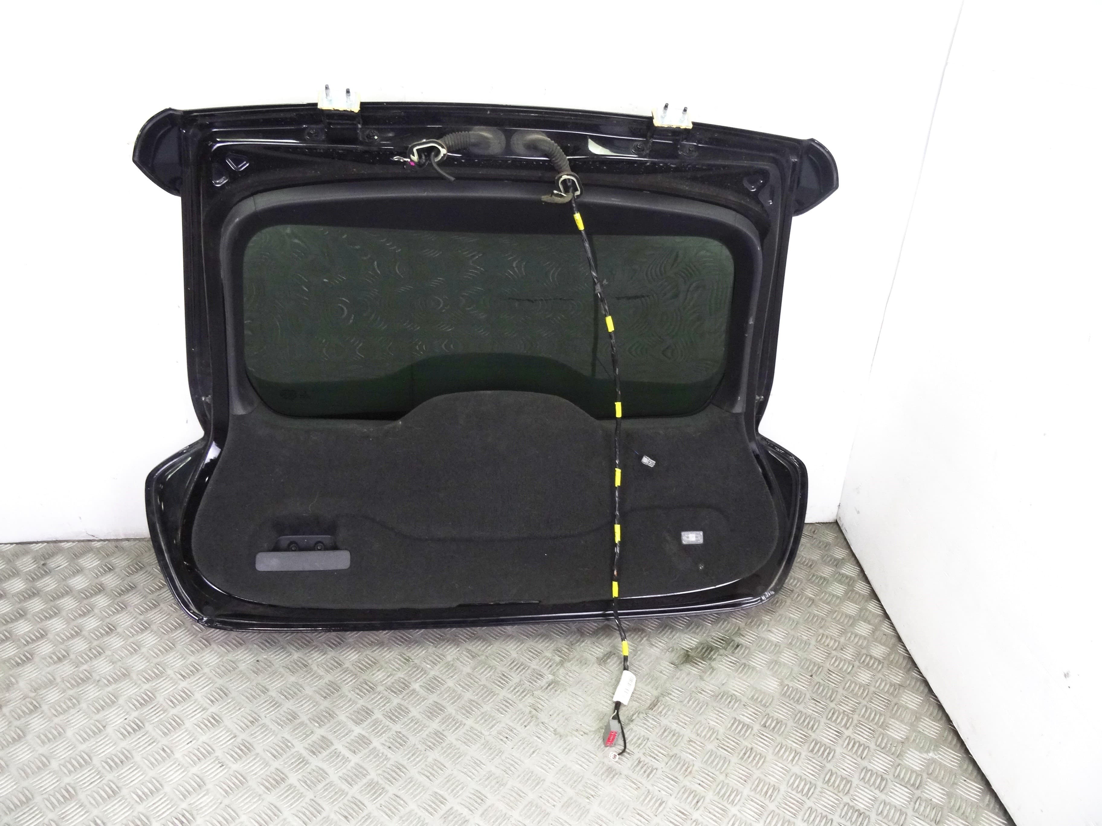 Porton trasero, Volvo V60 Familiar Summum 2014 usado 5