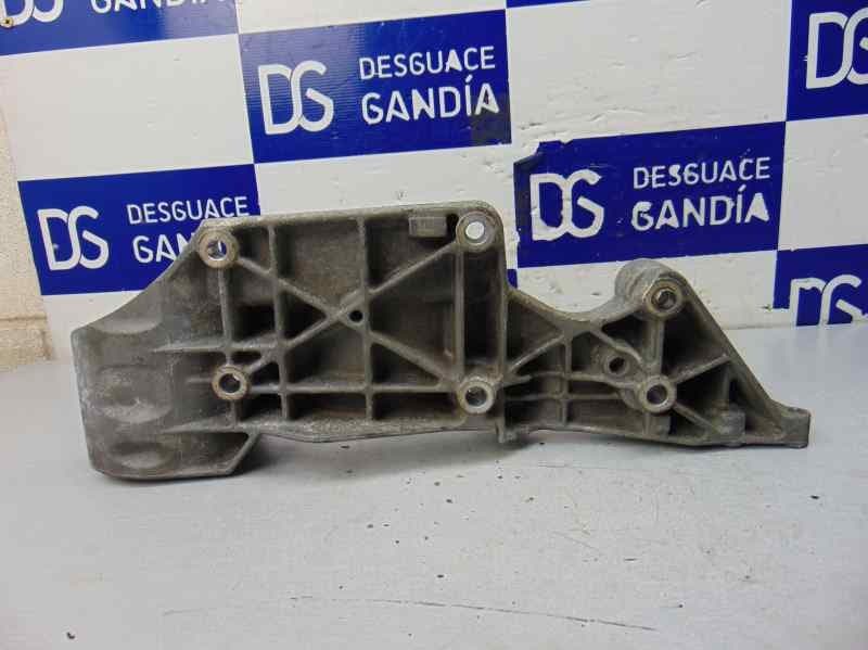 Soporte alternador, Seat Alhambra (7V9) Fancy 2005, 045903143C usado 5