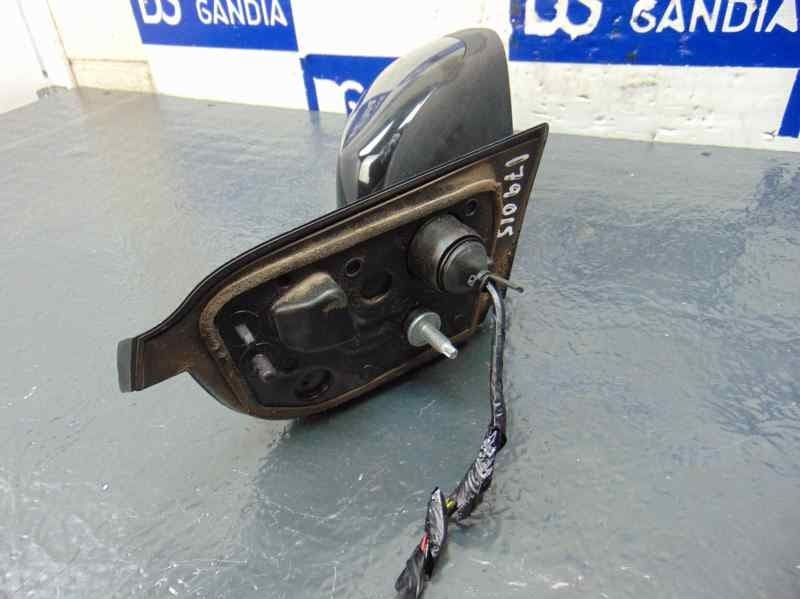 Retrovisor derecho, Citroen C4 Cactus Feel 2014 usado 5