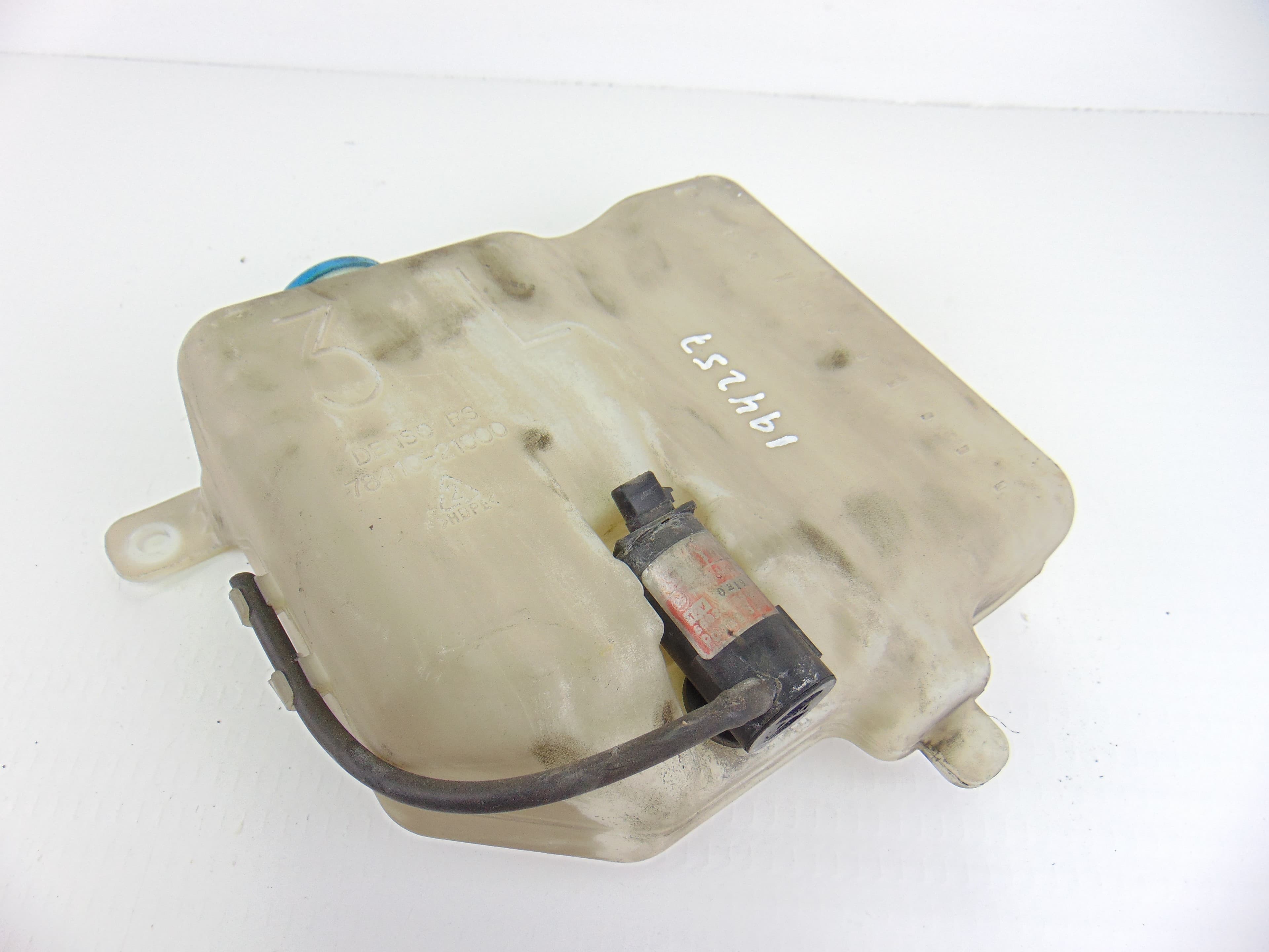 Deposito limpia, Ssangyong Rodius Xdi 2010, 78410-21000 usado 5