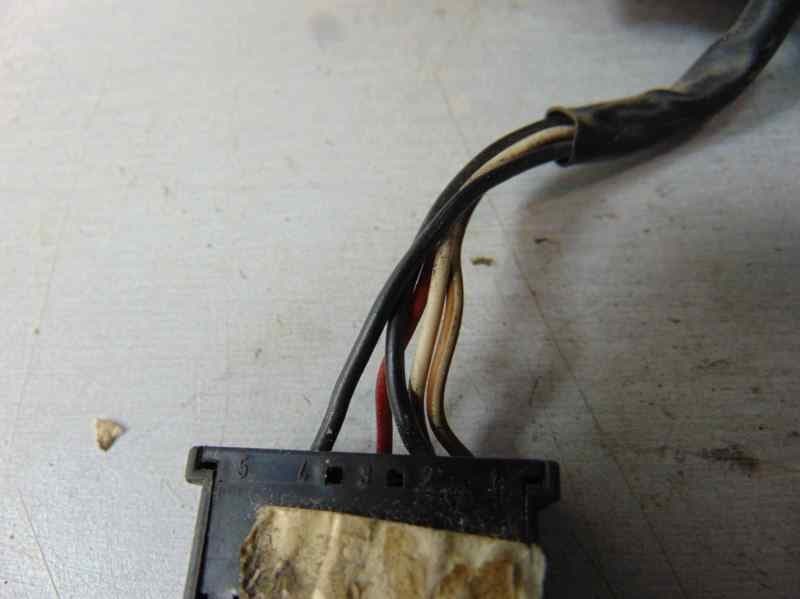 Retrovisor izquierdo, Audi A6 Berlina (4B2) 2.5 TDI 1999 usado 5