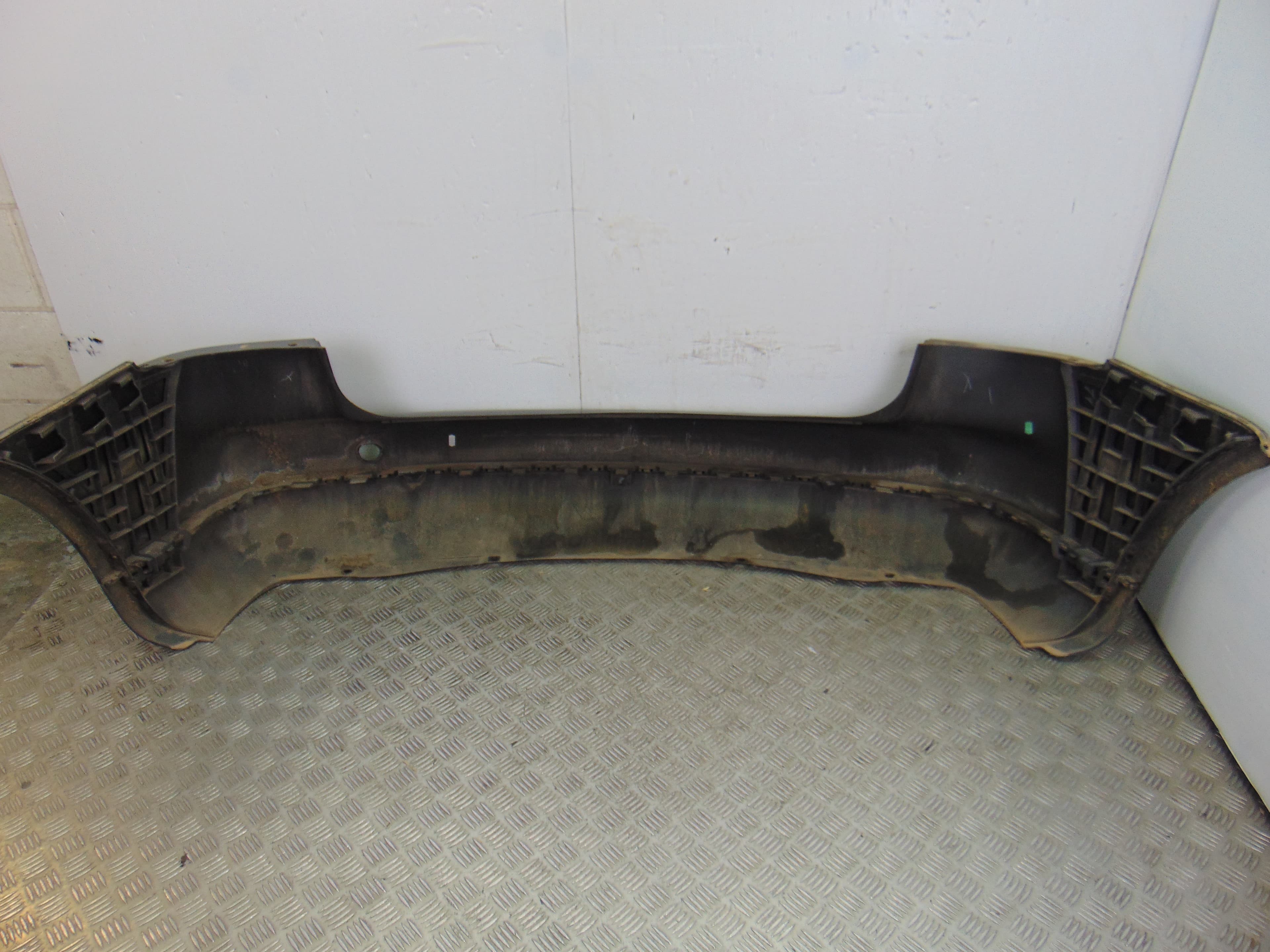 Paragolpes trasero, Volkswagen Touran (1T1) Trendline 2004 usado 5