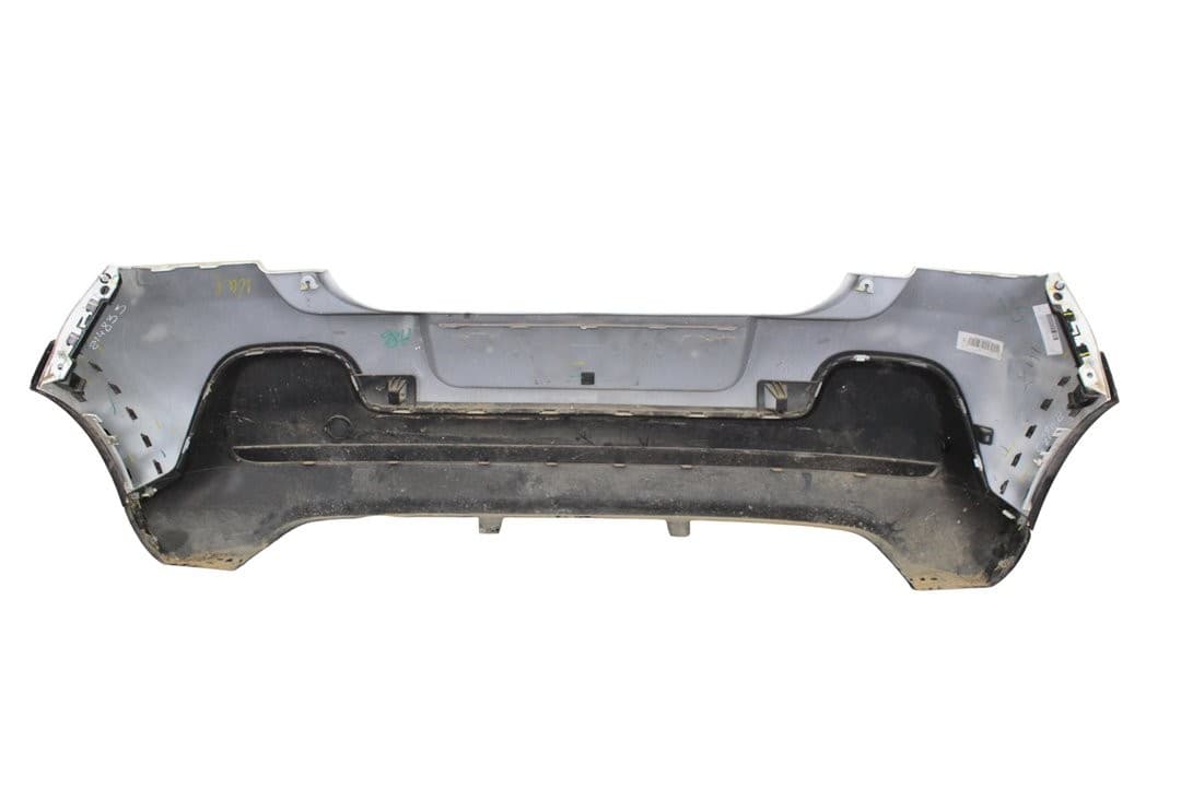 Paragolpes trasero, Citroen C3 Feel 2022 usado 5