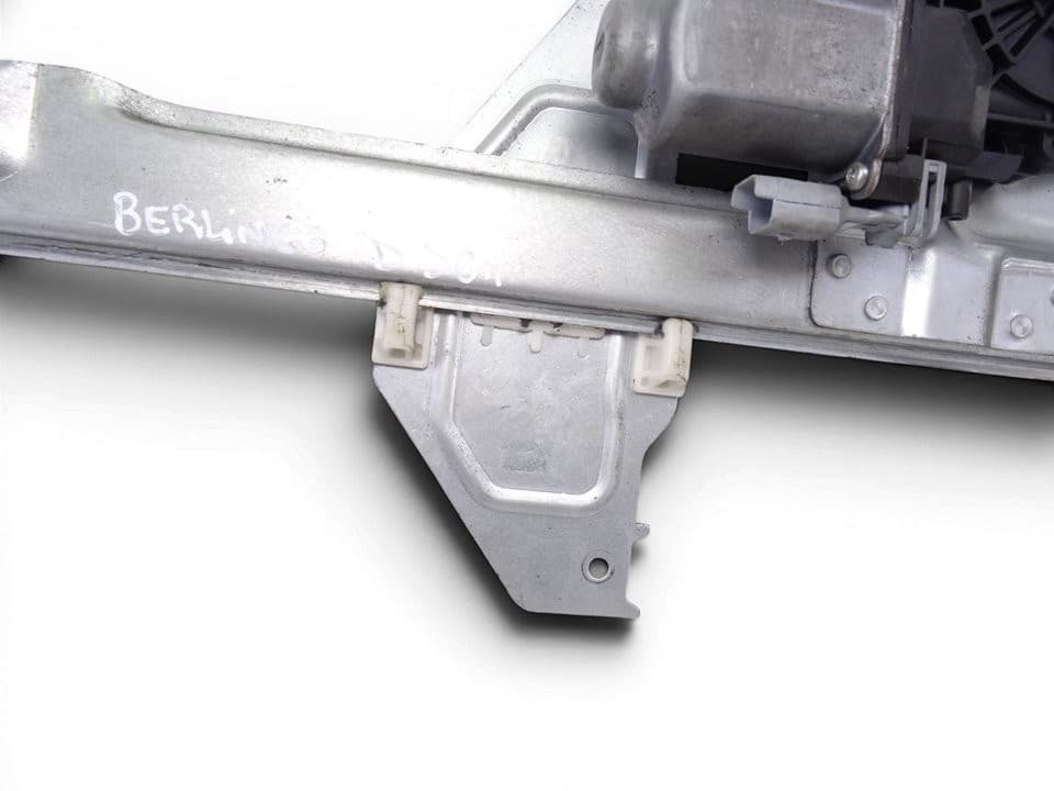 Elevalunas delantero derecho, Citroen Berlingo Furgón X 2014 usado 5