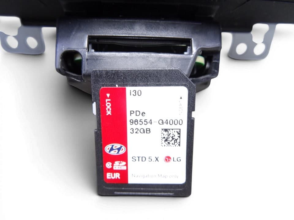Sistema navegacion gps, Hyundai I30 (Pd) go!+ 2019, 96550G4001P usado 5