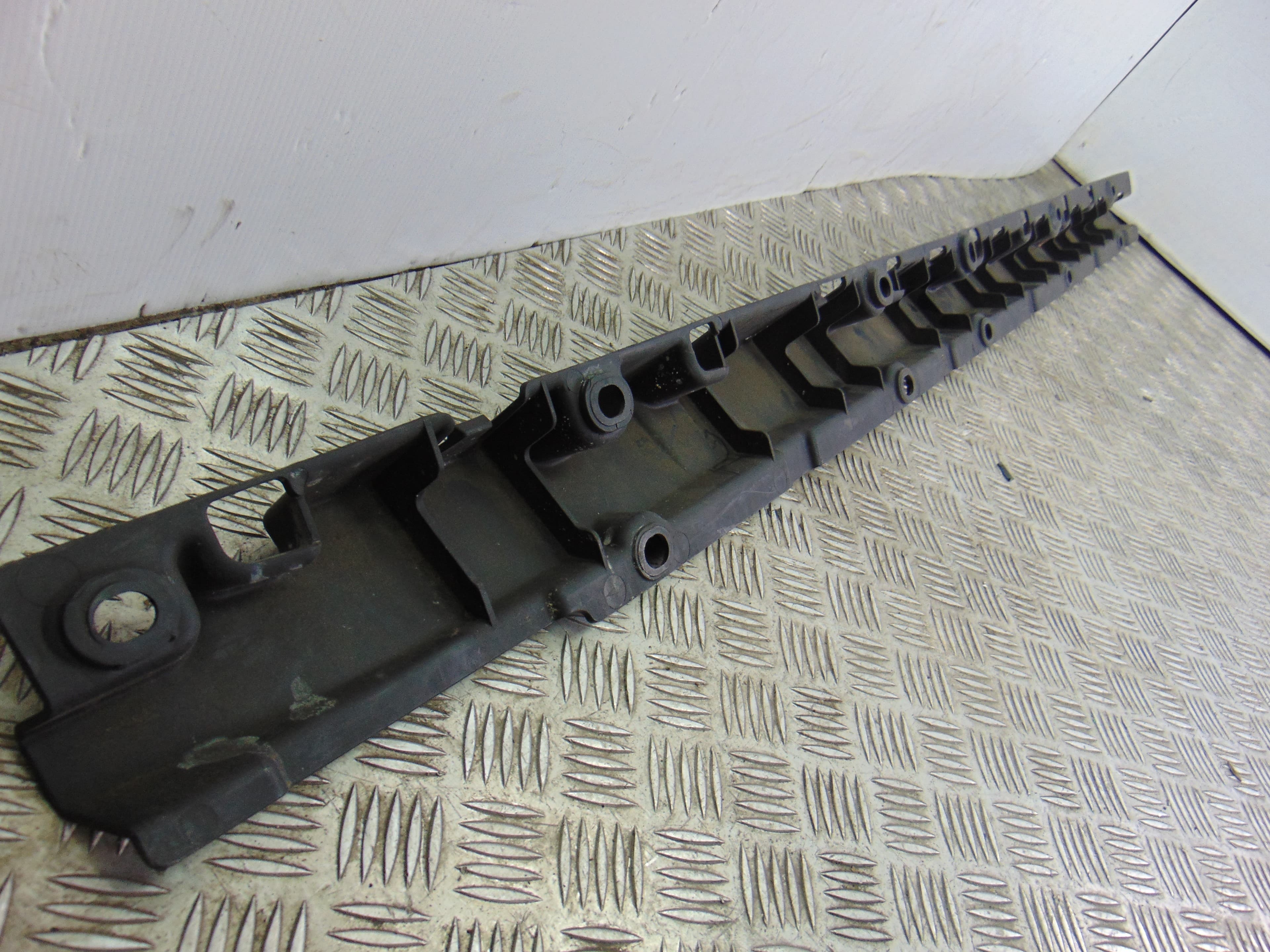 Faldon lateral, 7207195 usado 6
