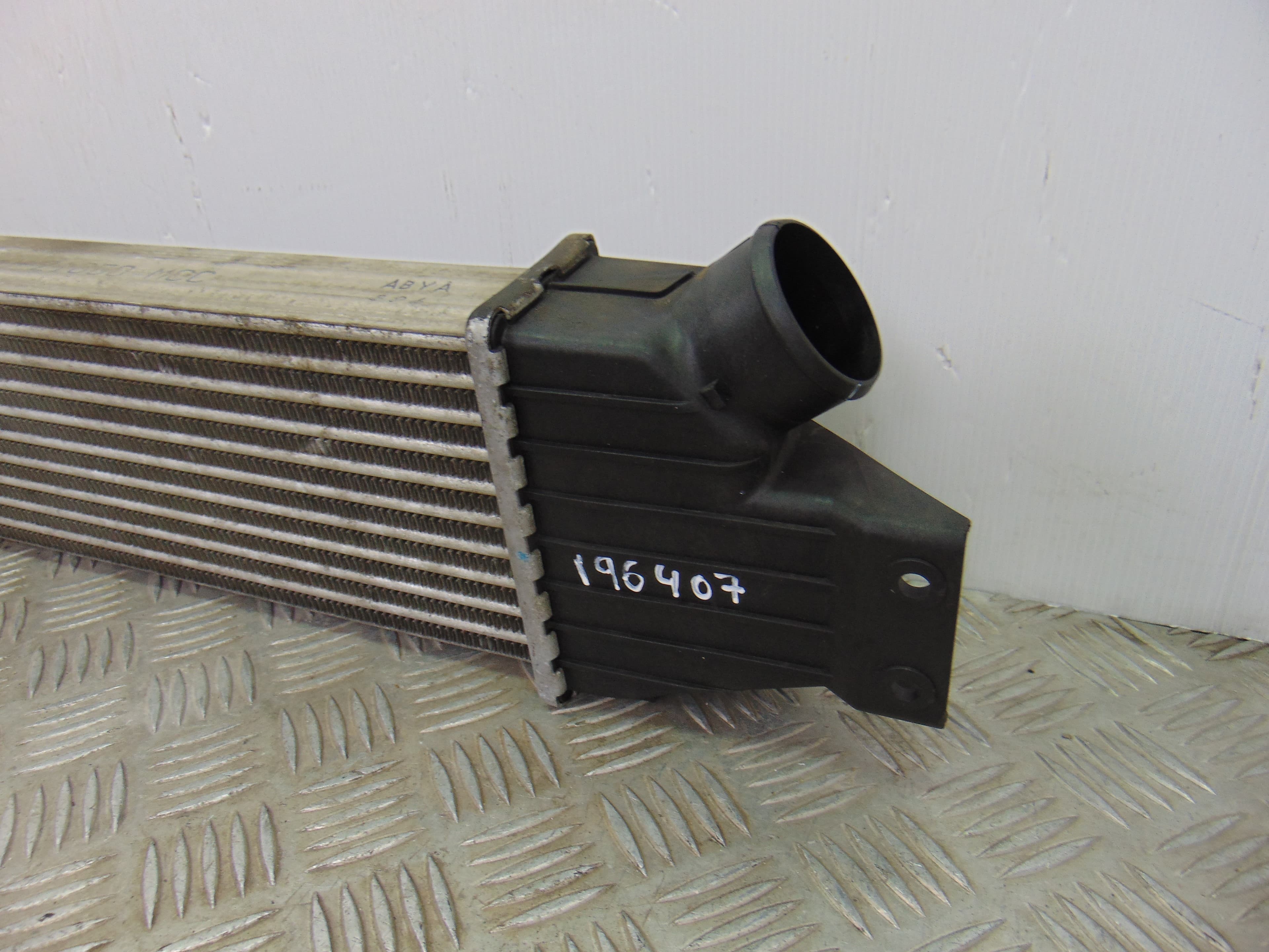 Intercooler, Ssangyong Rodius Xdi Limited 2005, 23710-21050 usado 6
