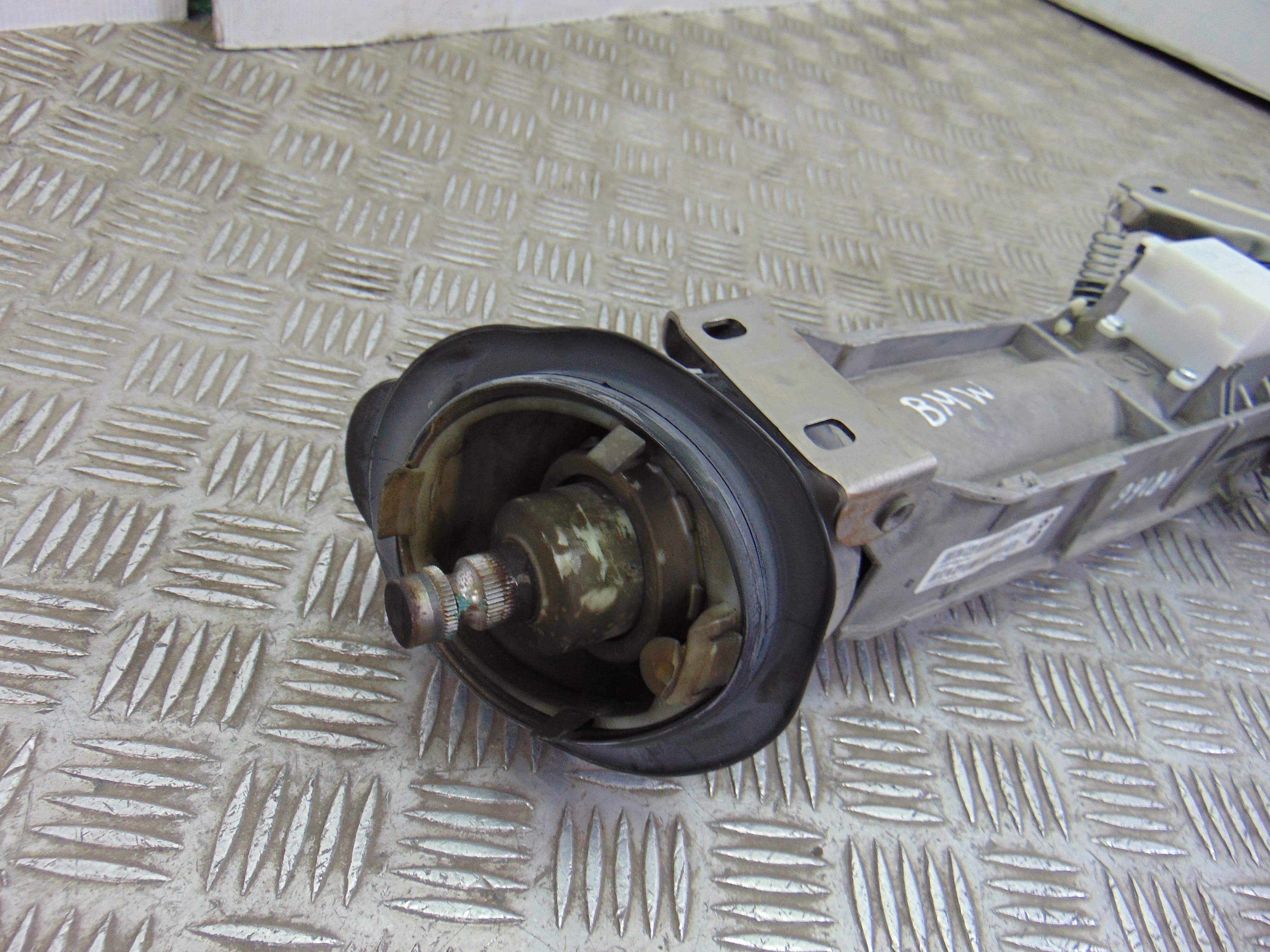 Columna direccion, BMW Serie 3 Touring (F31) 318d 2014, 768443 usado 6