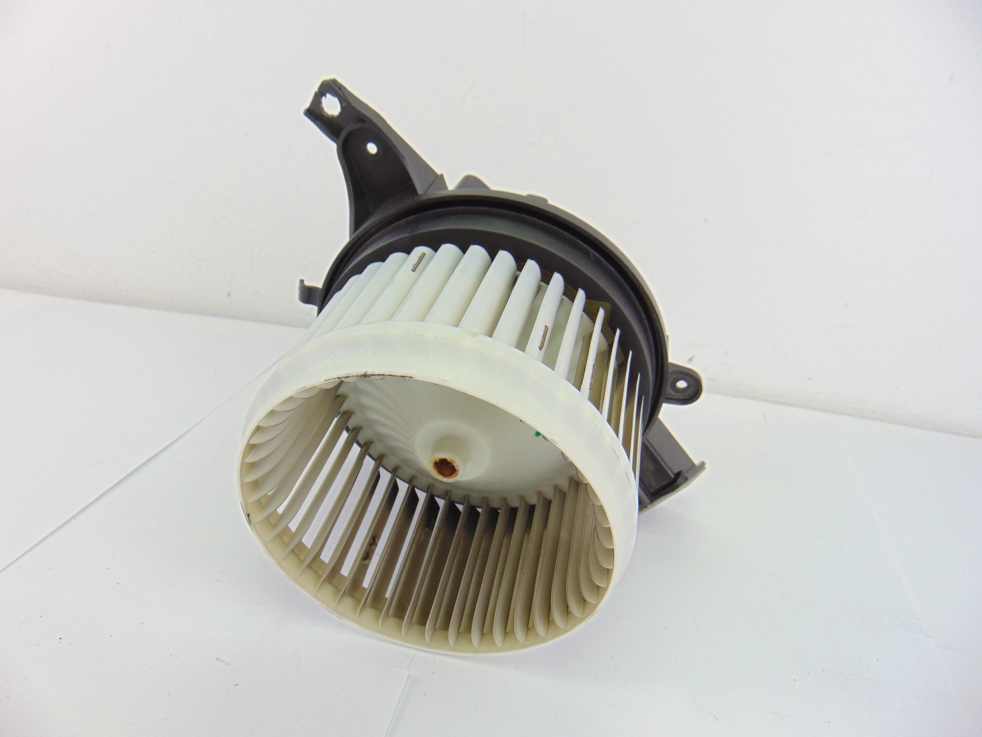 Motor calefaccion, Fiat 500X (334) Mirror 2017 usado 6