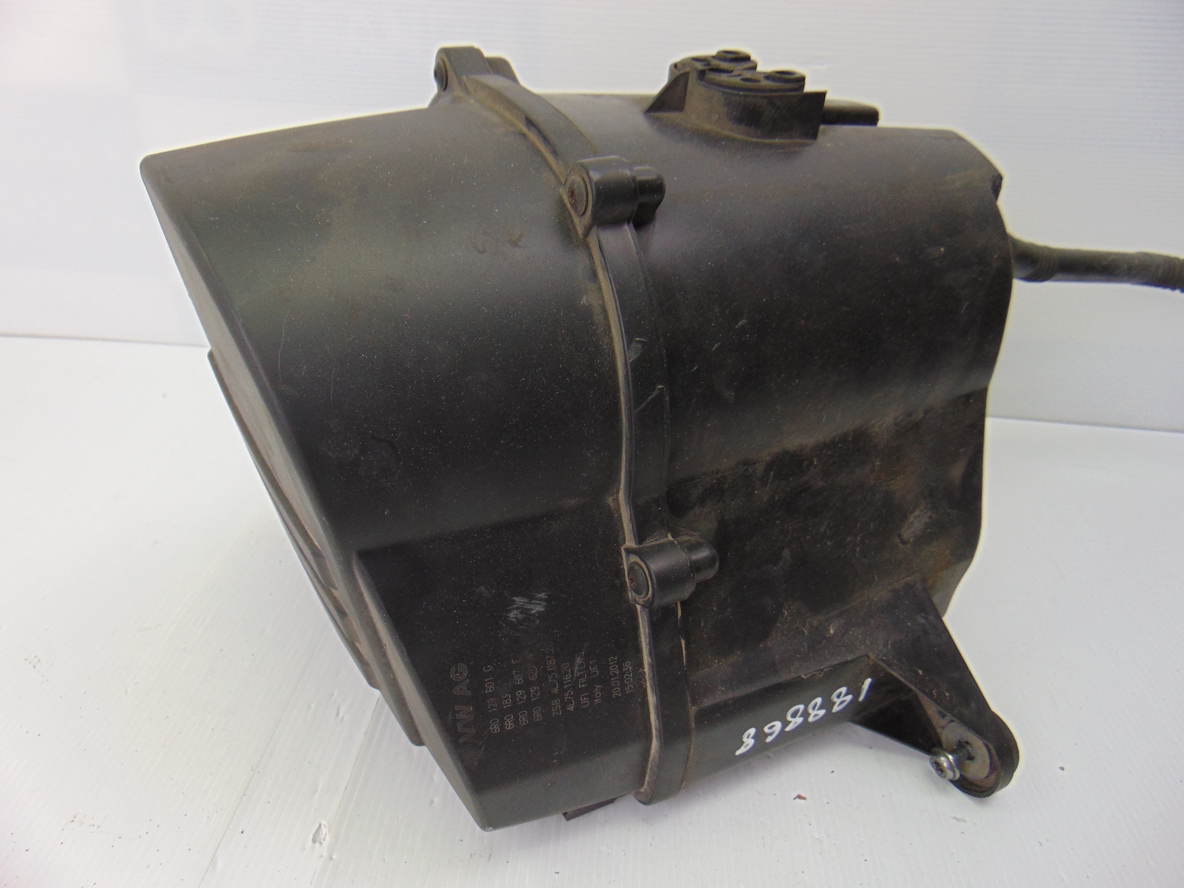 Filtro aire, Volkswagen Polo V (6R1) Advance 2012, 6R0129601G usado 6