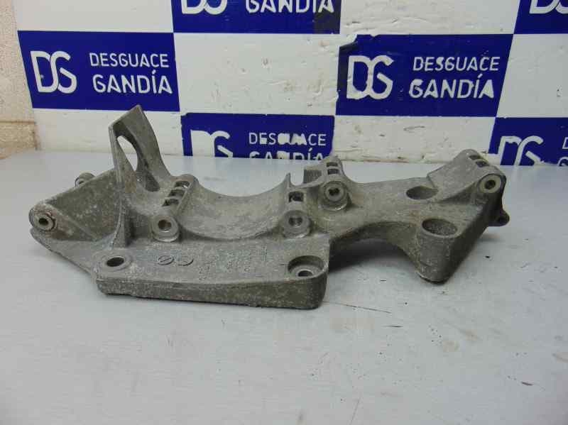 Soporte alternador, Seat Alhambra (7V9) Fancy 2005, 045903143C usado 6