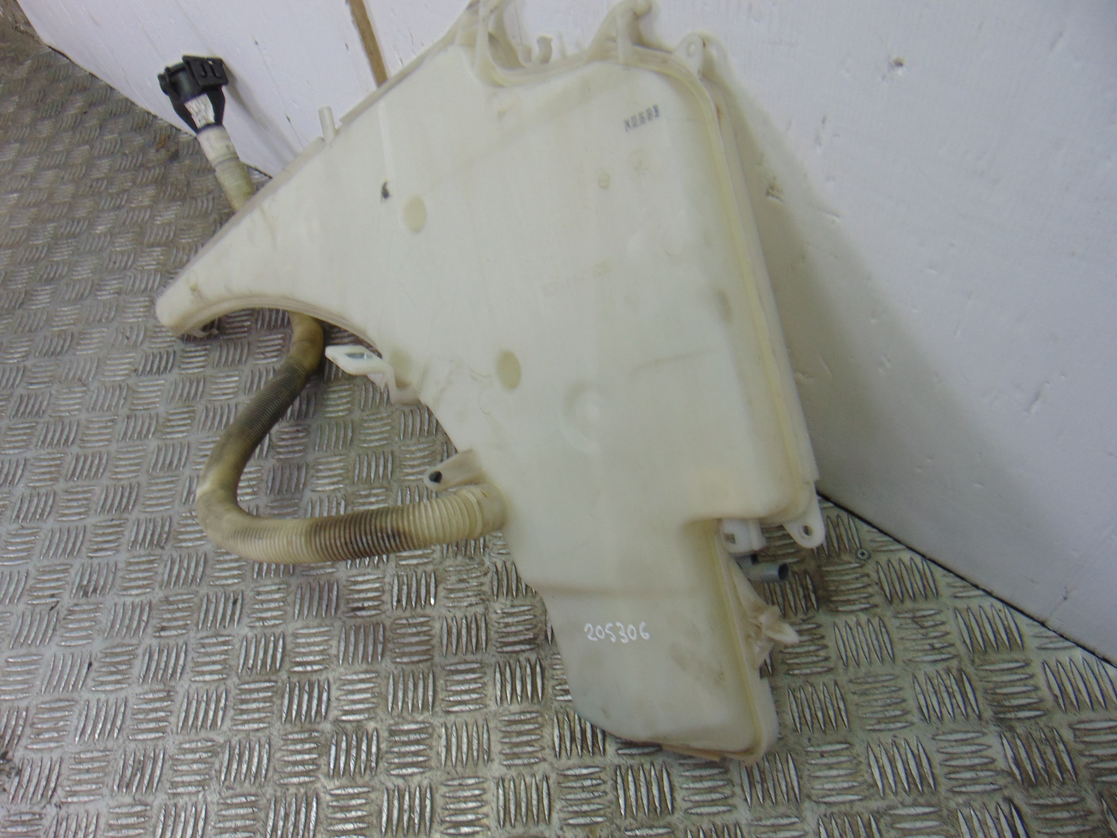 Deposito limpia, BMW Serie 3 Berlina (E90) 318d 2006, 7124231 usado 6