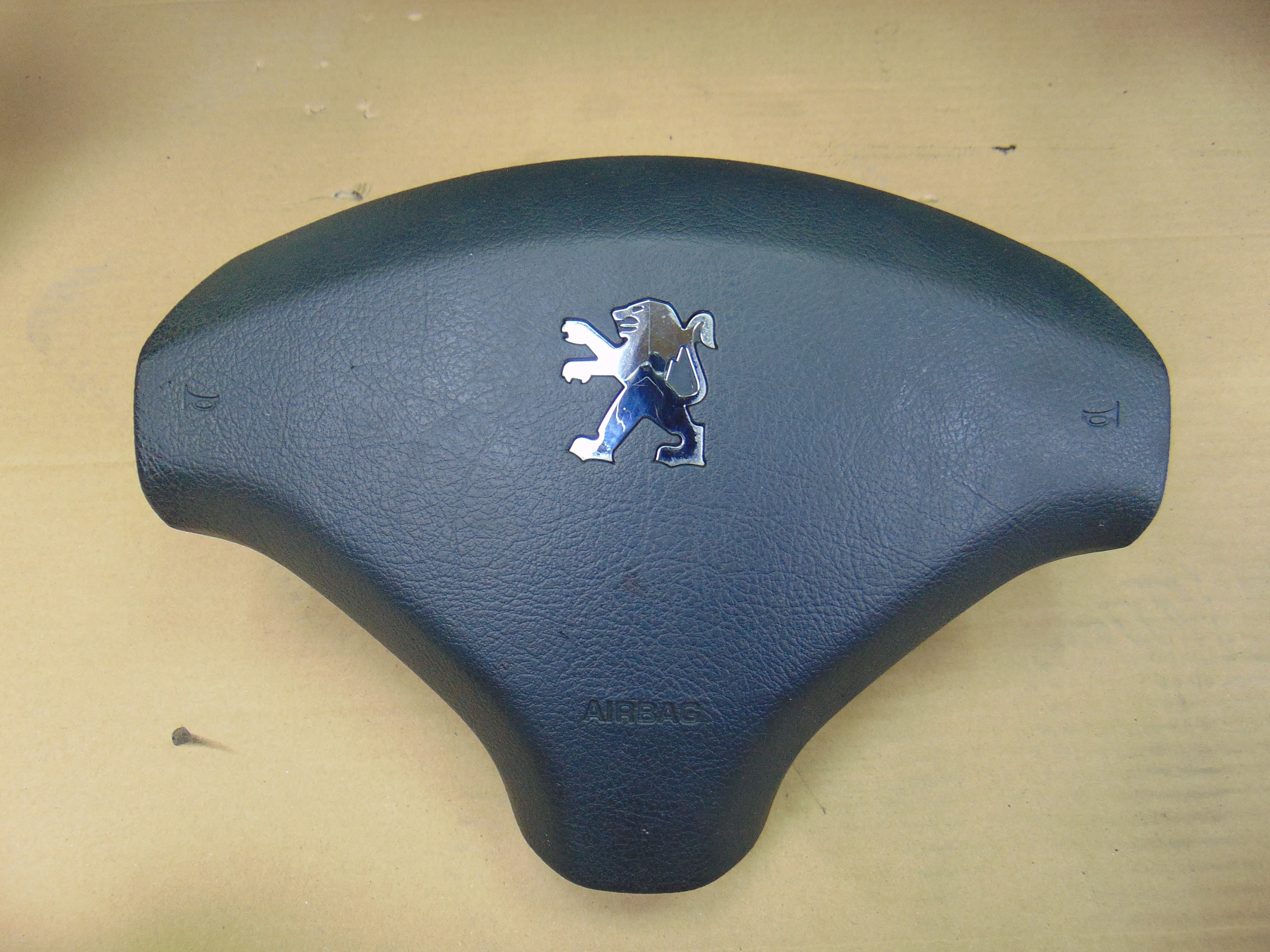 Kit airbag, Peugeot 3008 Confort 2009 usado 6