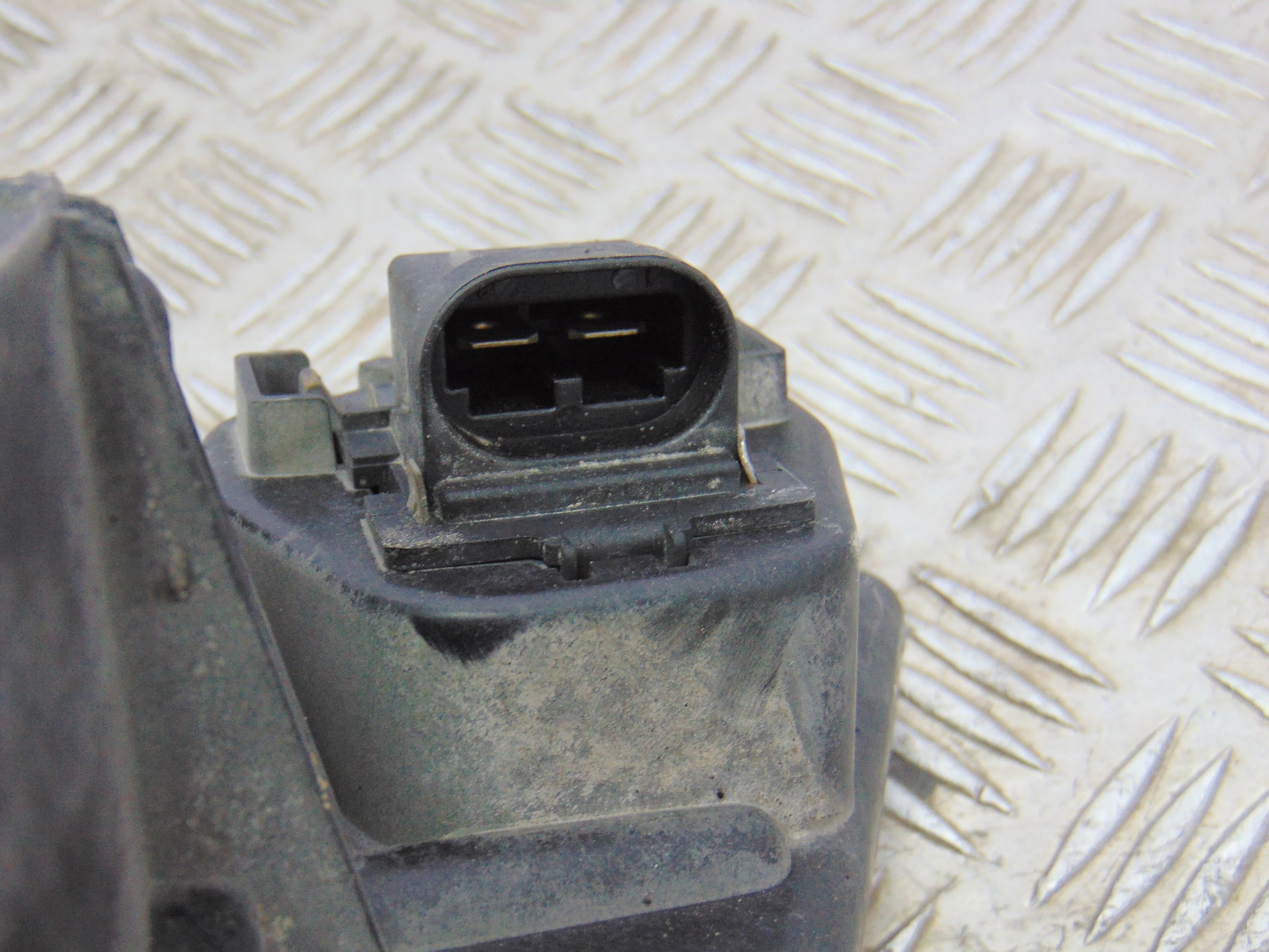 Electroventilador, Nissan Micra (K12E) Acenta 2005, CR12 usado 7