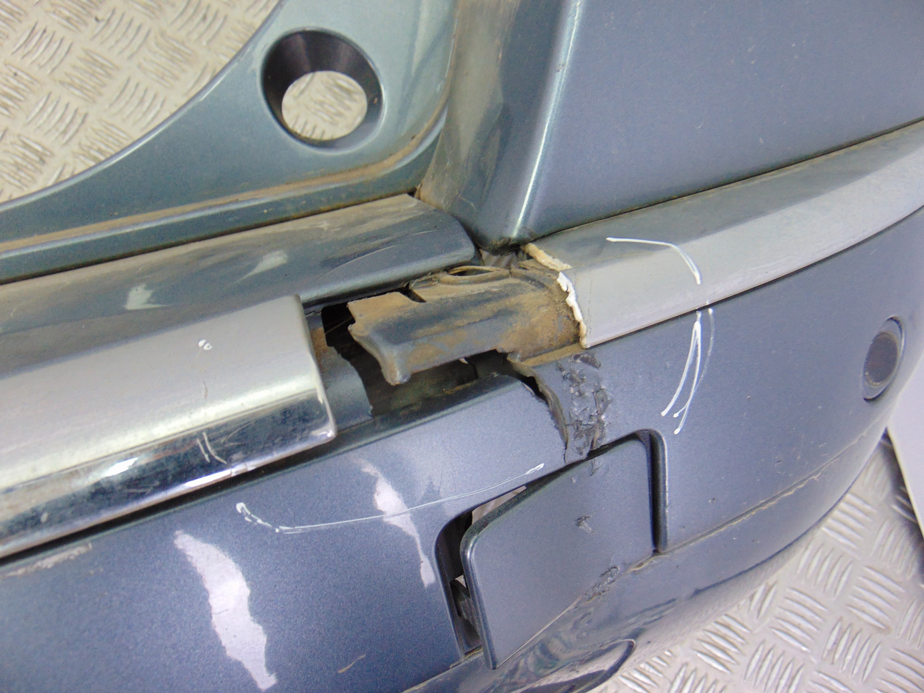 Paragolpes trasero, Citroen C4 Picasso Exclusive 2010 usado 6