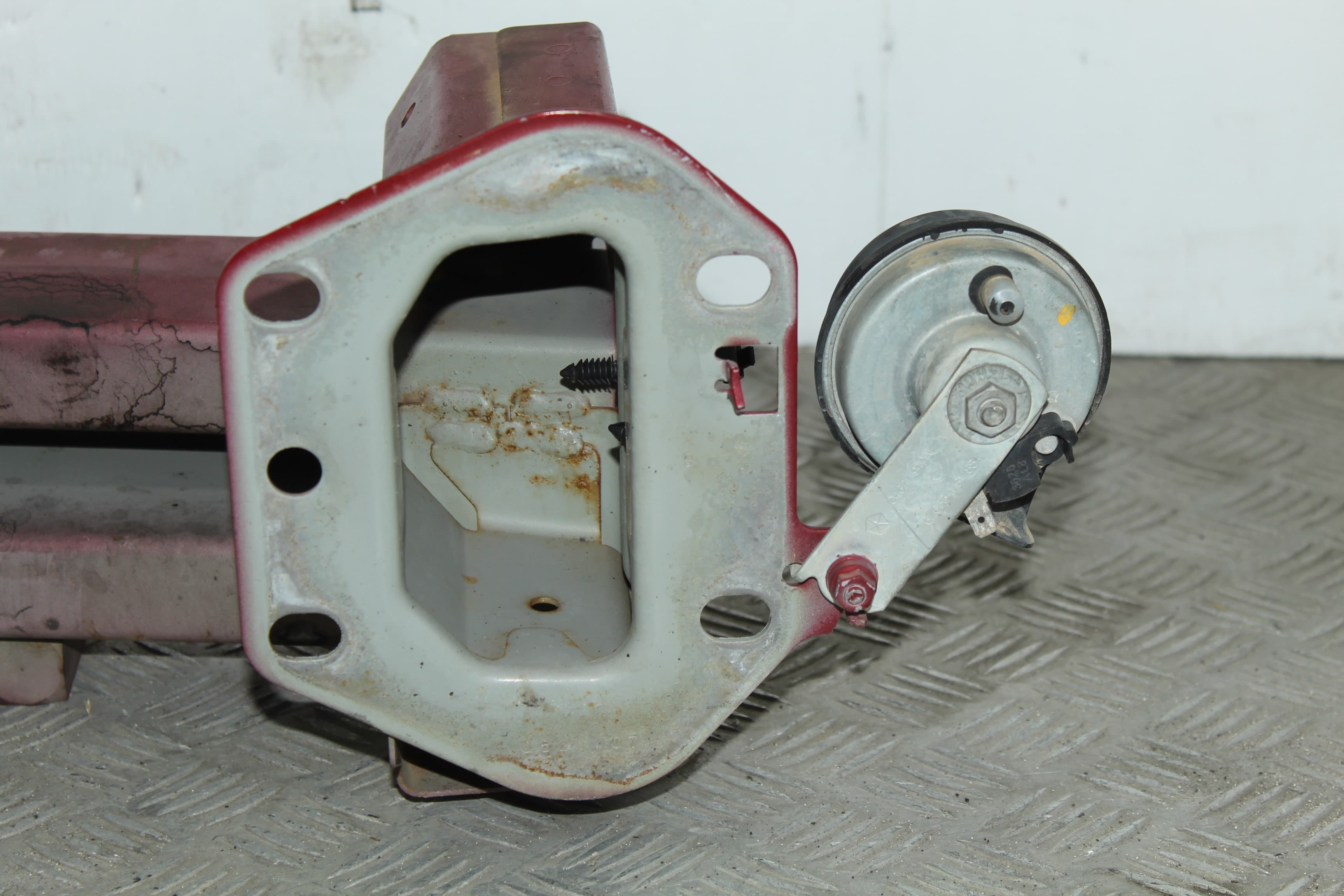 Refuerzo paragolpes delantero, Dodge Caliber (Pm) S 2007 usado 7