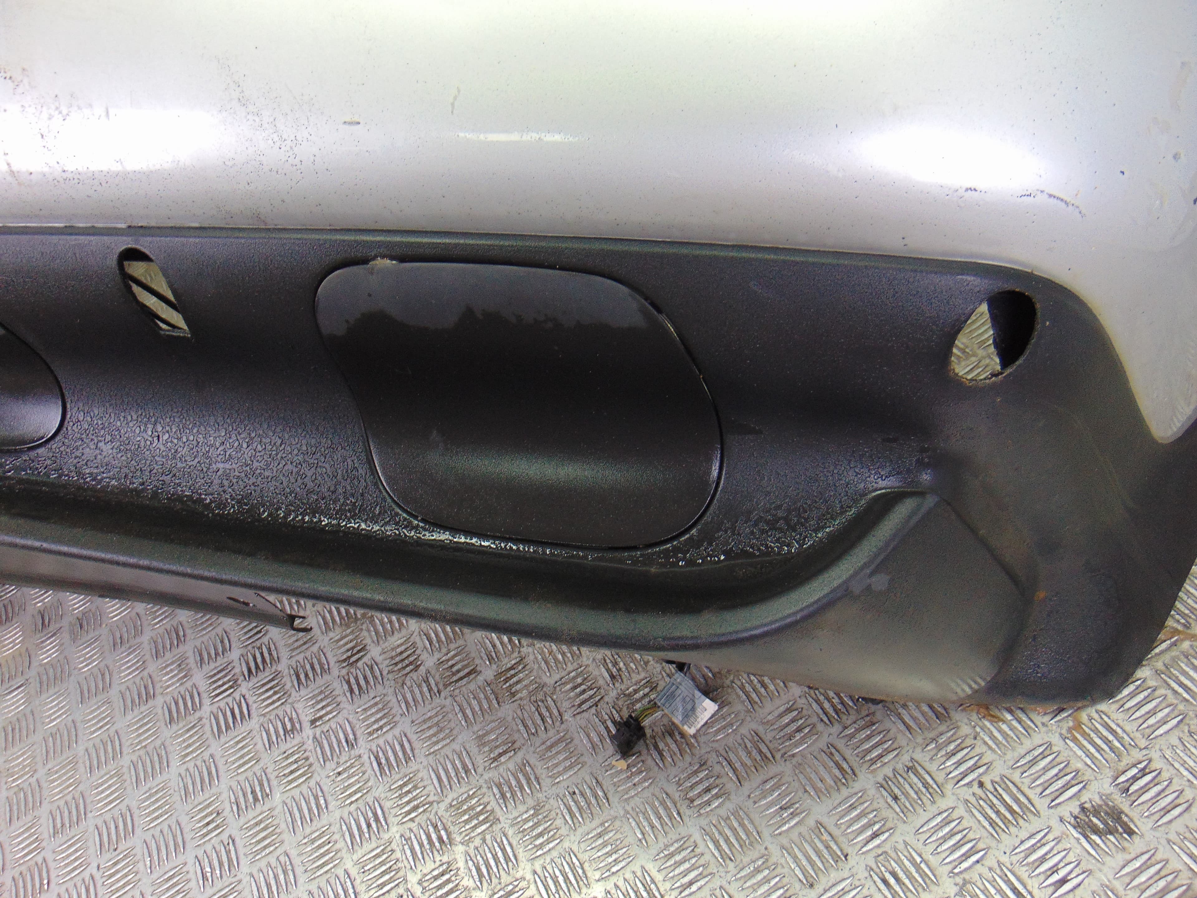 Paragolpes trasero, BMW Serie X5 (E53) 3.0d 2002 usado 7