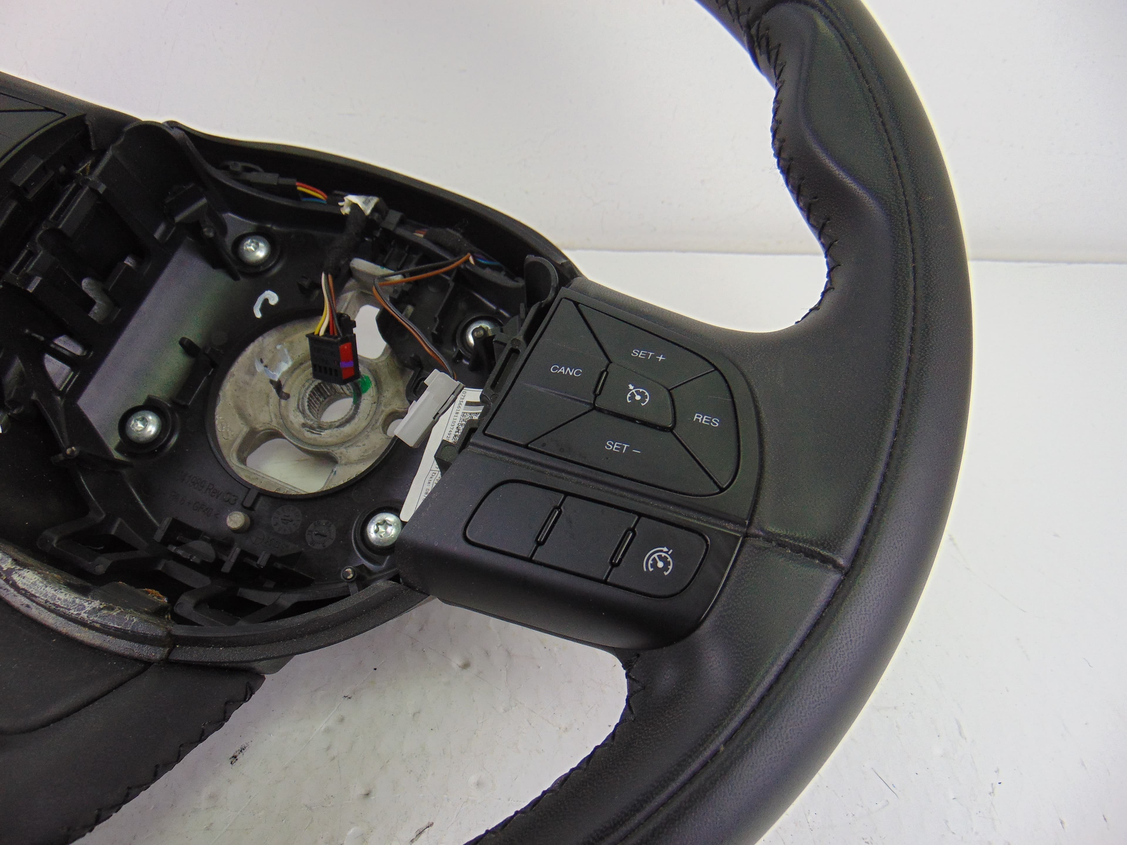 Volante, Fiat 500X (334) Mirror 2017, 7356618110 usado 7
