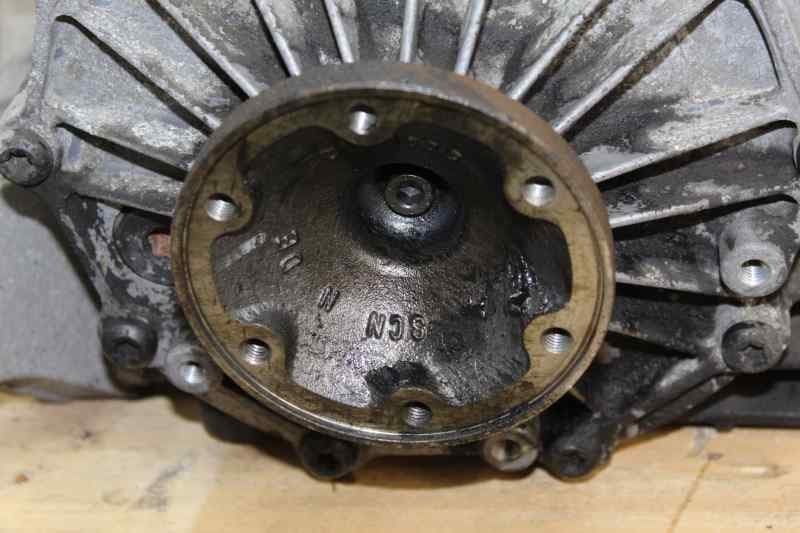 Diferencial trasero, Audi A6 Berlina (4B2) 2.8 Quattro 2000, Cub usado 7