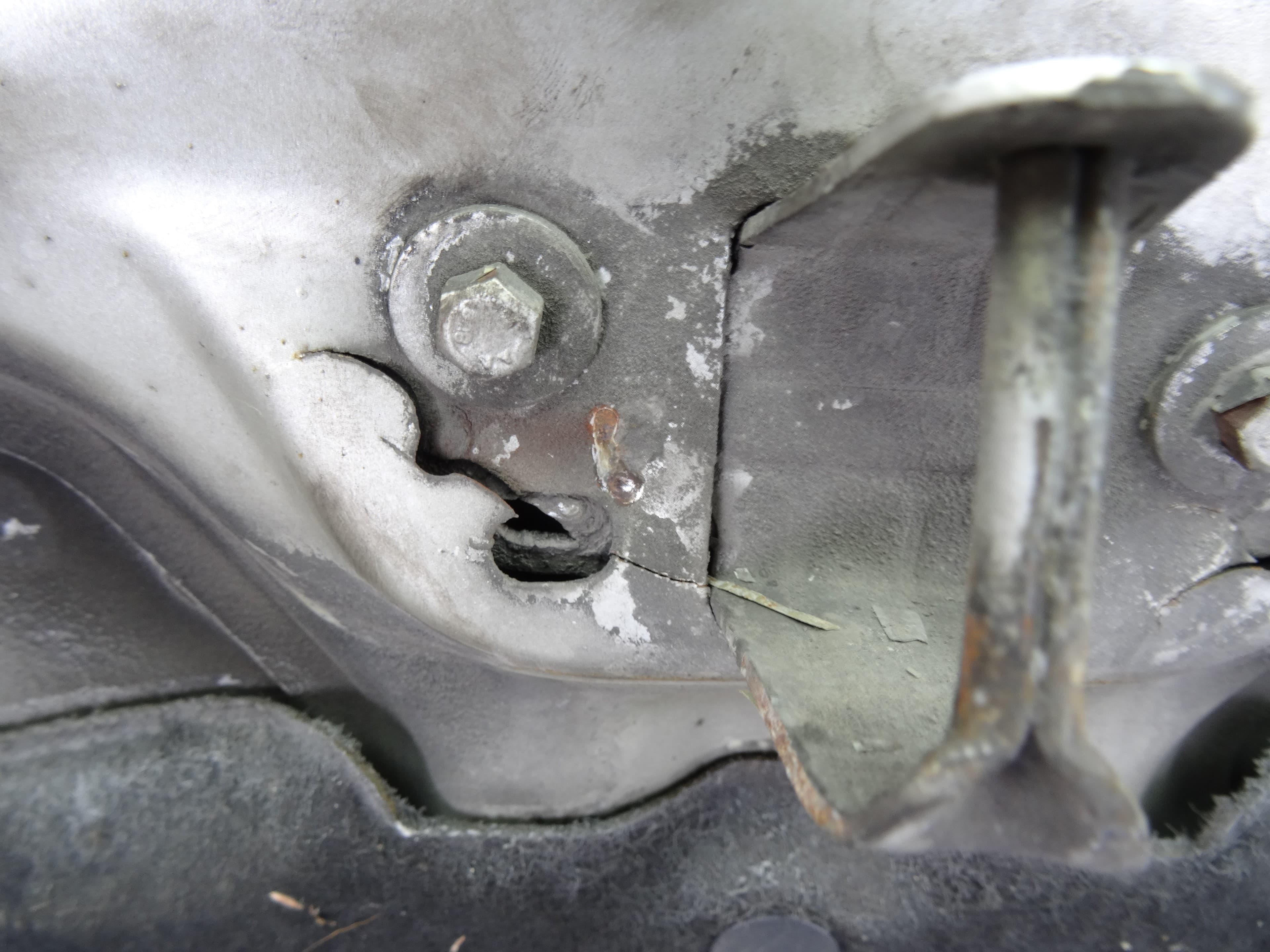 Capo, Ford Focus Berlina (Cak) Ambiente 2002 usado 7