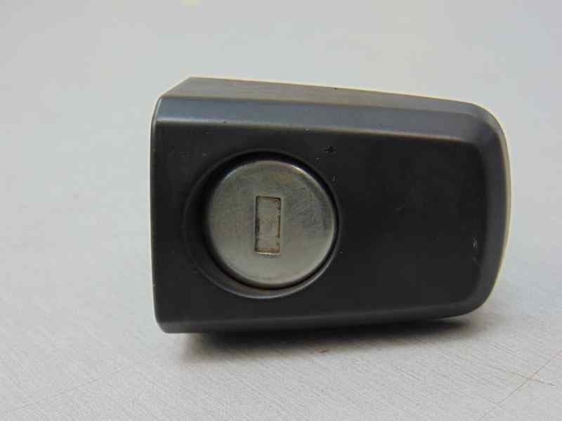Antirrobo / llave contacto, Opel Corsa D Cosmo 2010 usado 7