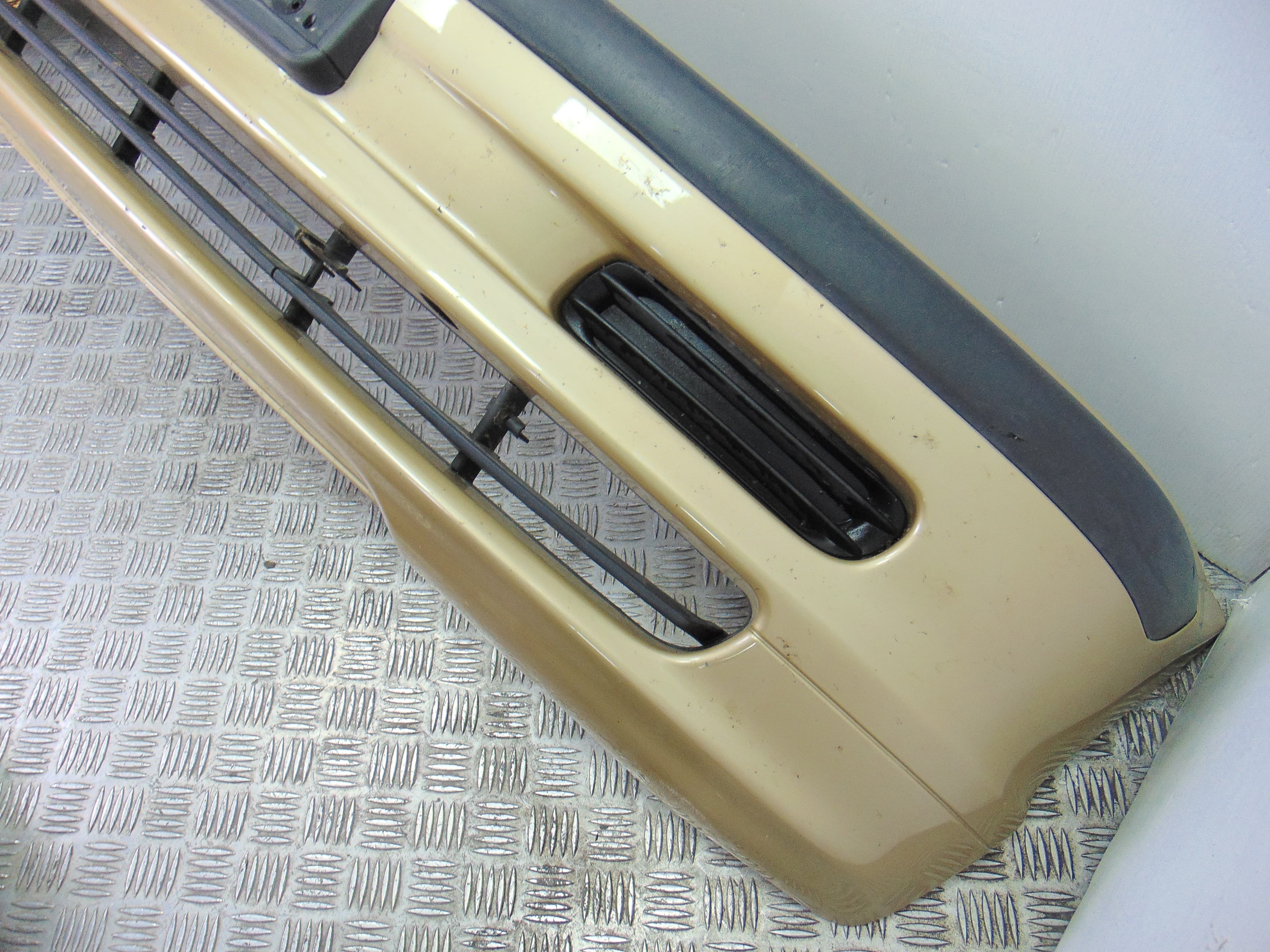 Paragolpes delantero, BMW Serie 3 Berlina (E46) 320d 2001, Oro usado 7