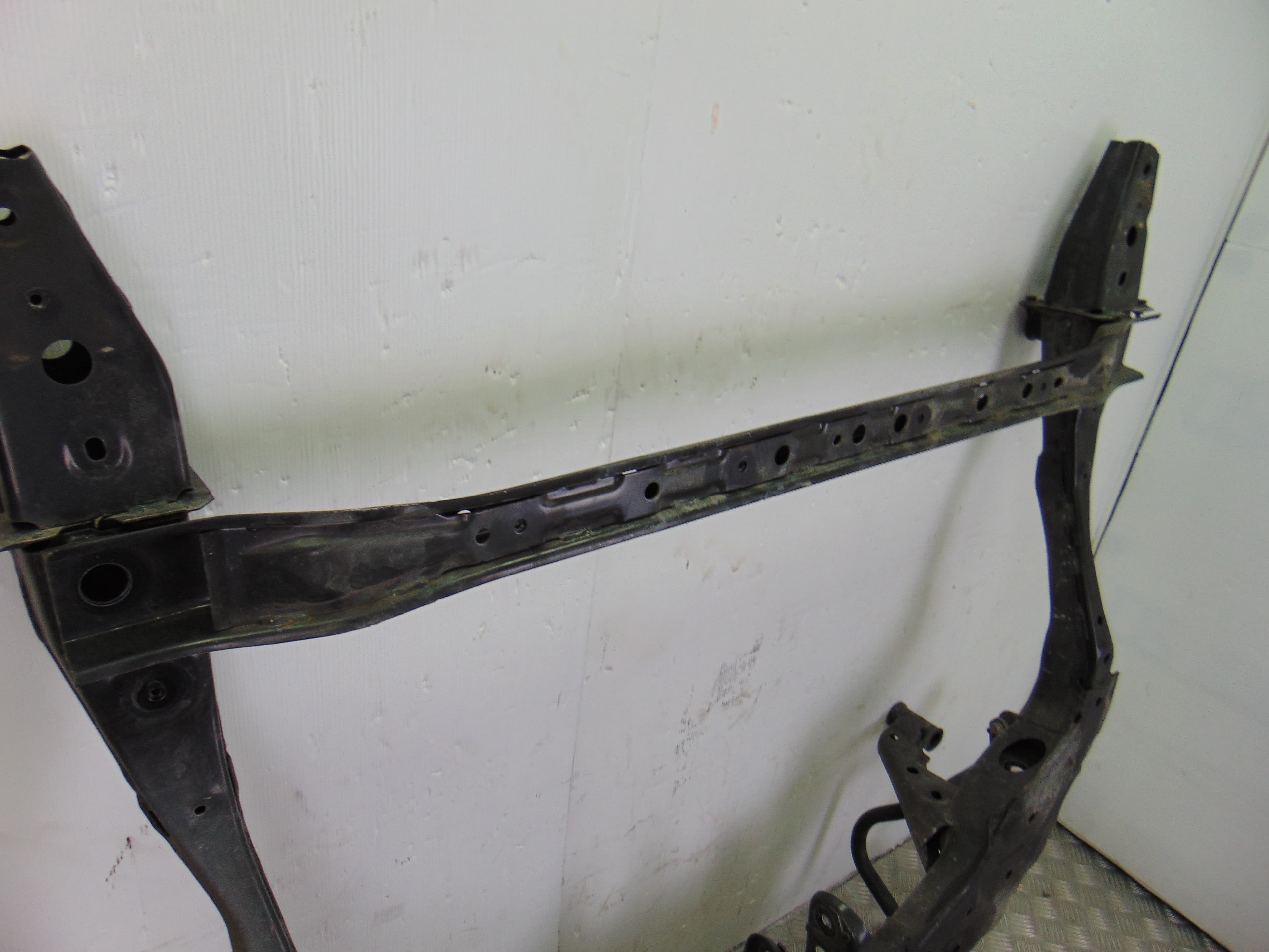 Puente delantero, Mazda 3 Berlina / Sedán (Bm/bn) Luxury 2014 usado 7