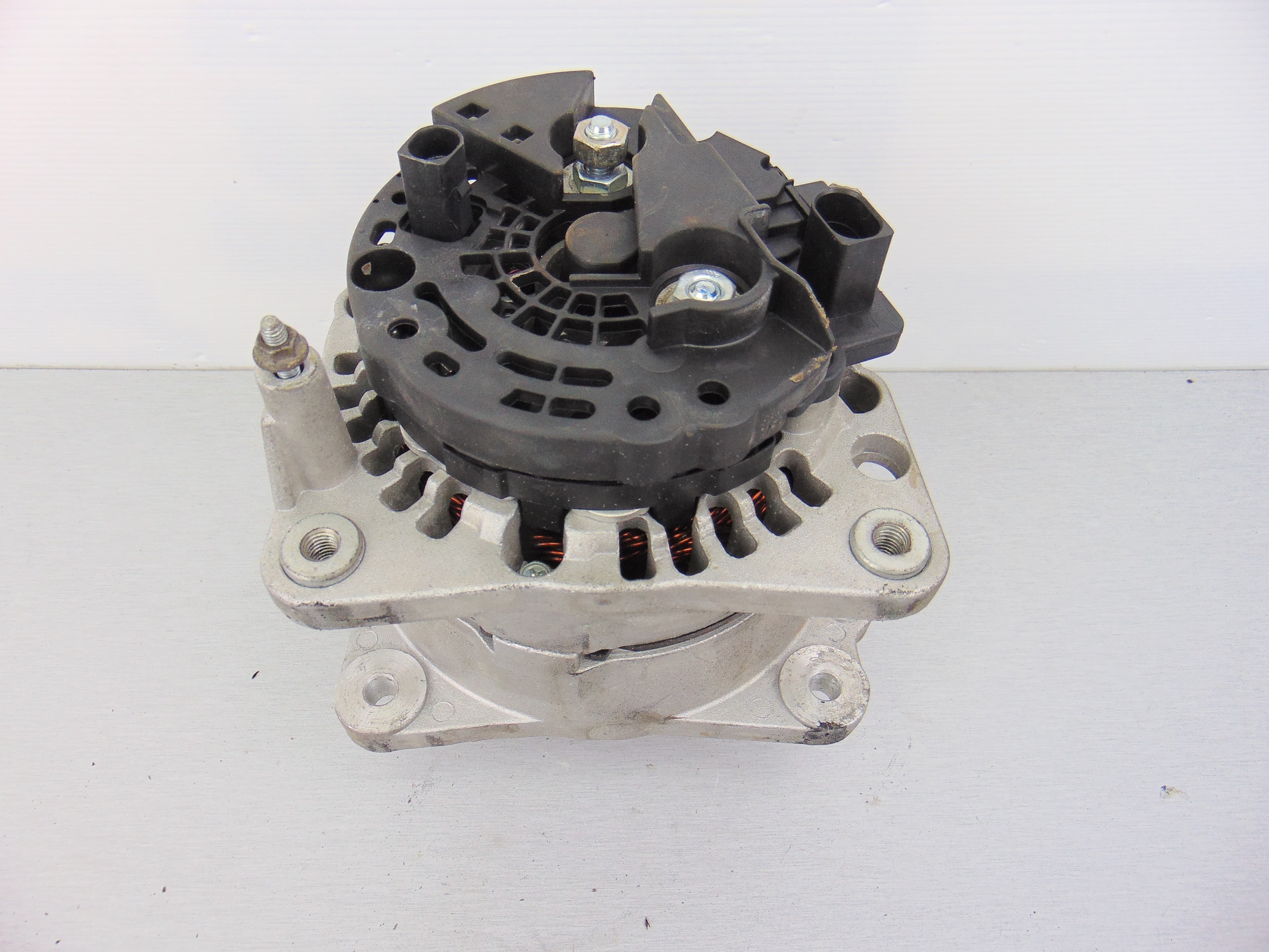 Alternador, Seat Ibiza (6K1) Stella 2000 usado 8