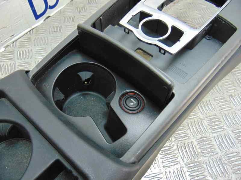 Apoyabrazos central, Audi A6 Avant (4F5) 2.7 TDI 2005 usado 8