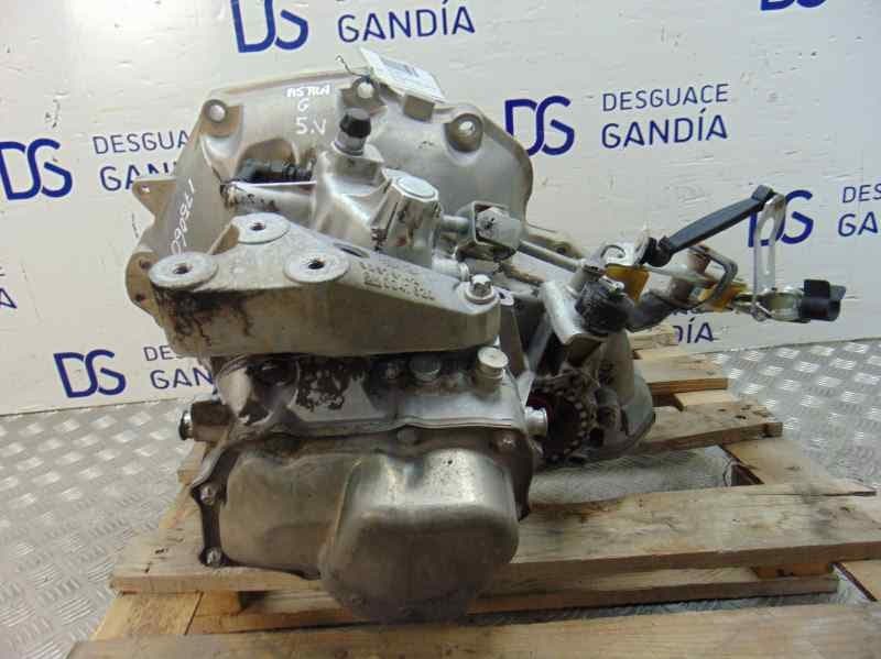 Caja cambios, Opel Astra G Berlina Comfort 2003 usado 7