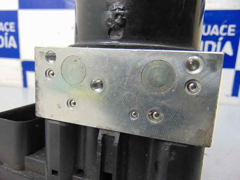 ABS, BMW Serie 1 Berlina (E81/E87) 118d, 6777158 usado 8