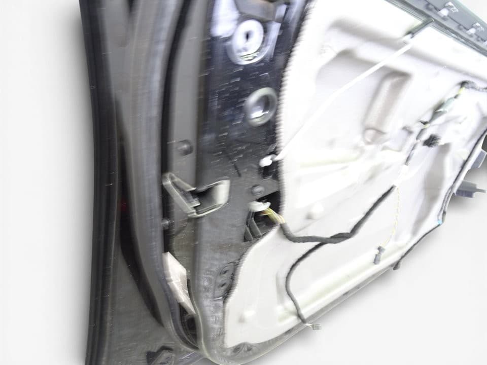 Puerta delantera izquierda, BMW Serie 5 Berlina (E60) 530d 2009 usado 7