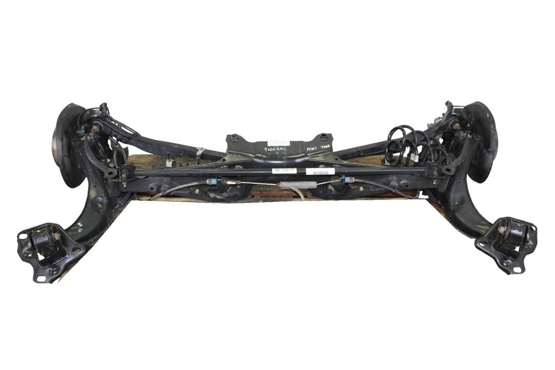 Puente trasero, Mini Mini 3P (F56) Cooper SD 2016 usado 8