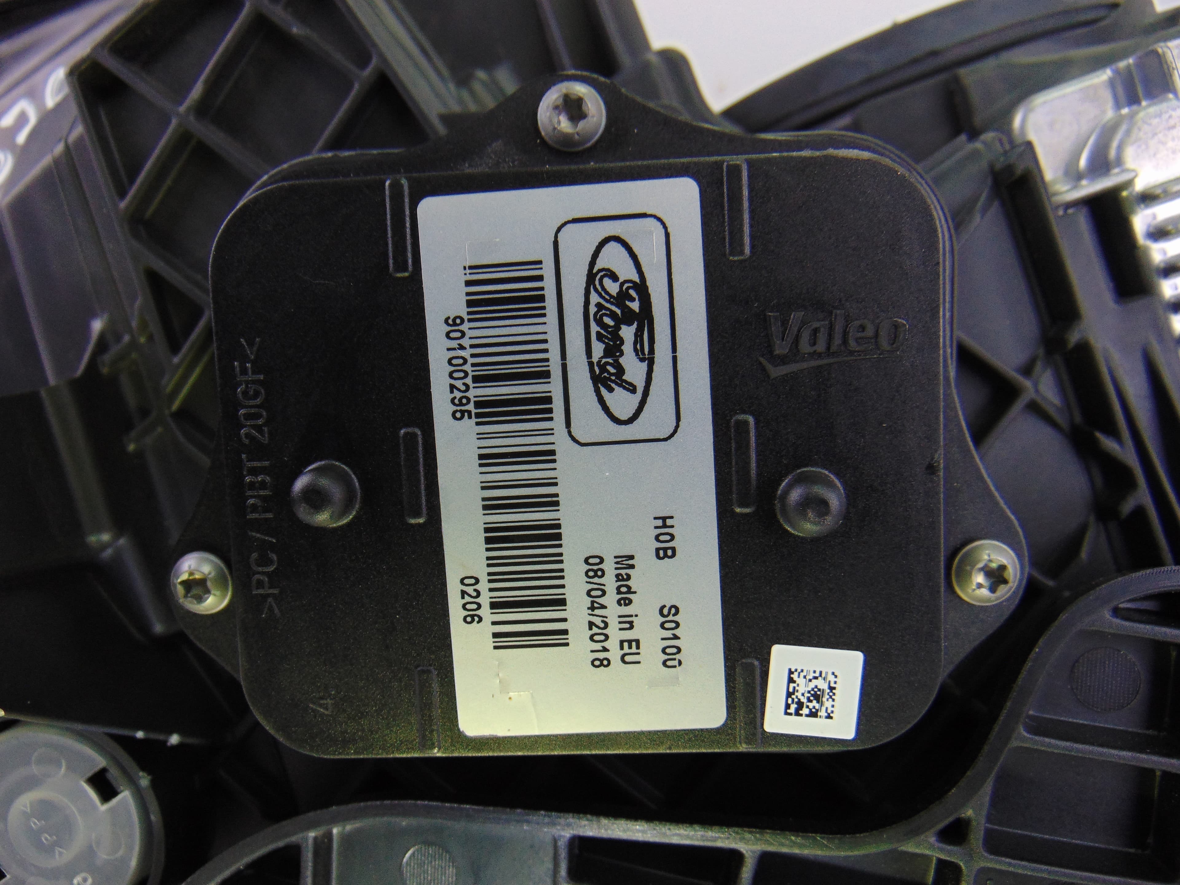 Faro izquierdo, GV41-13D155-AH usado 9
