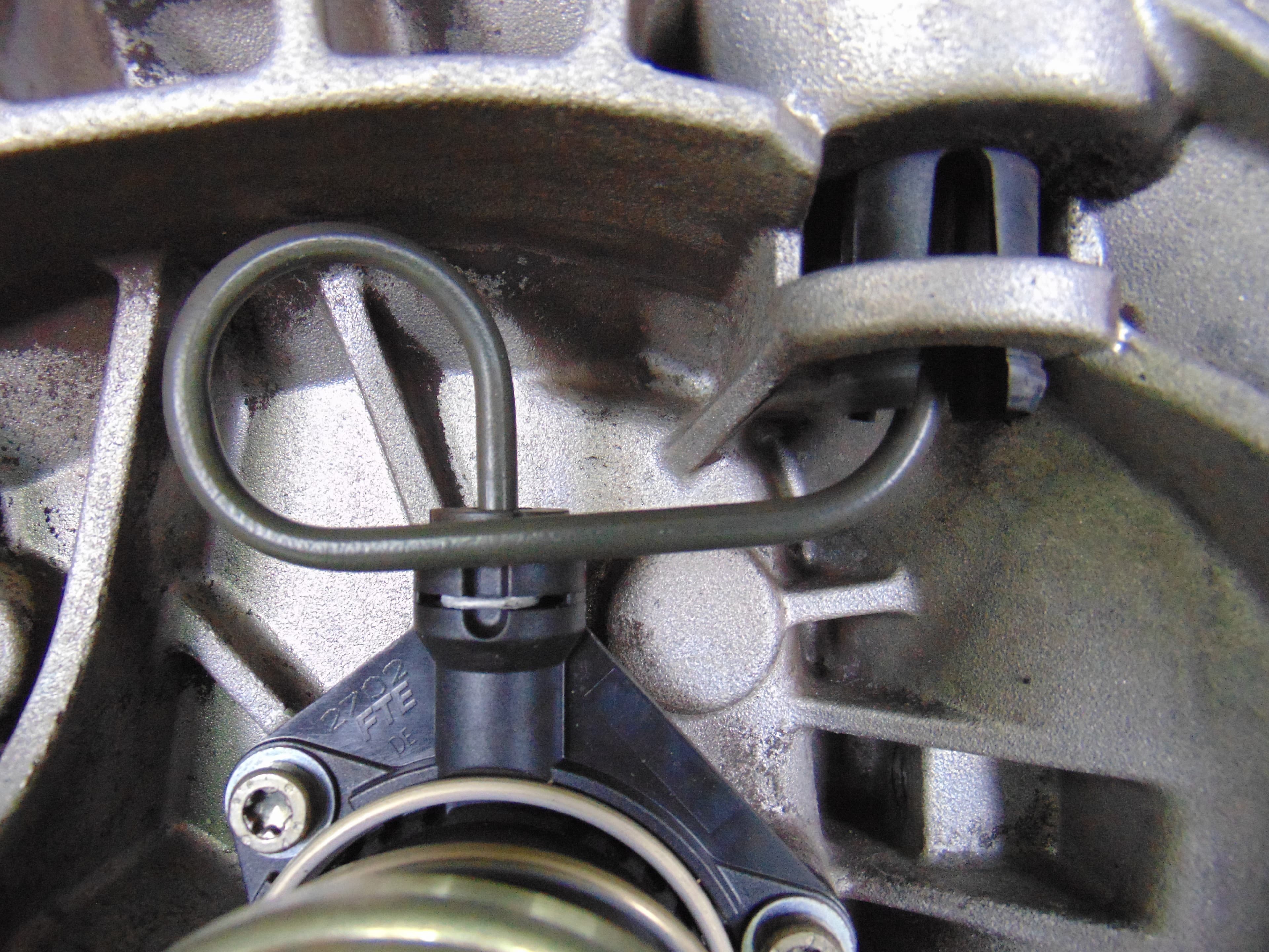 Caja cambios, Opel Corsa C Blue Line 2005 usado 9