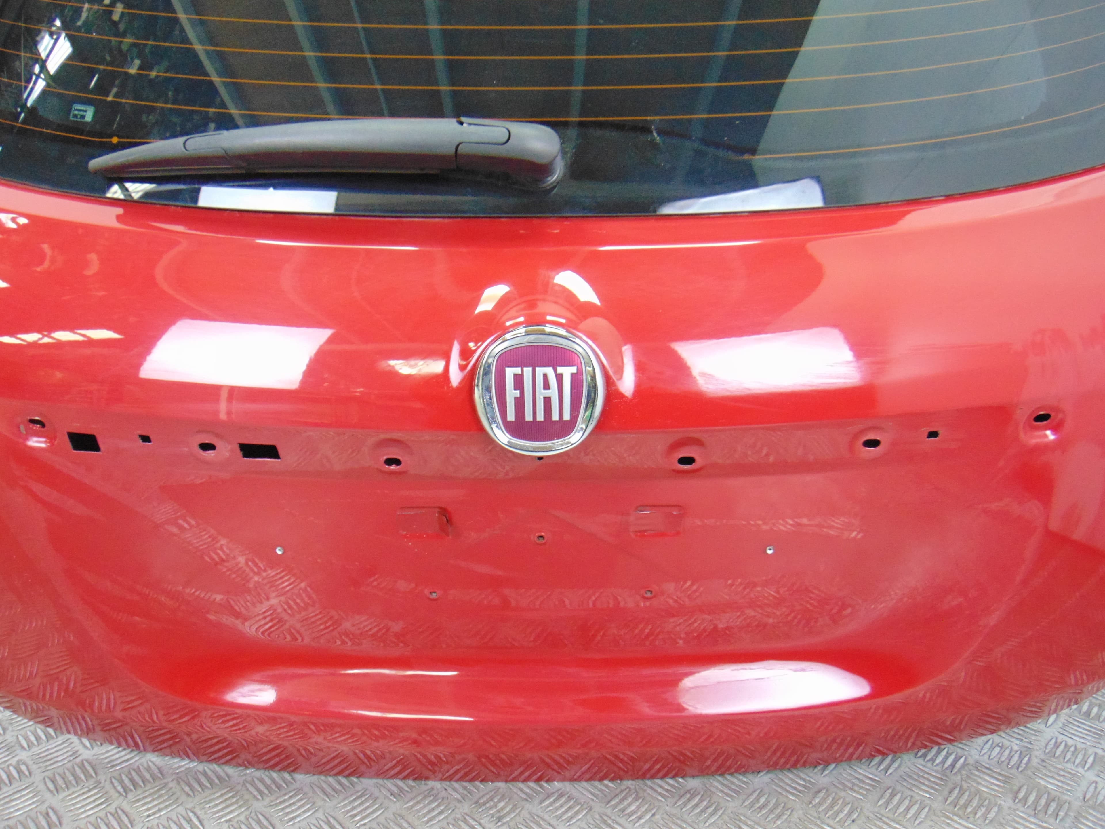 Porton trasero, Fiat 500X (334) Mirror 2017 usado 9