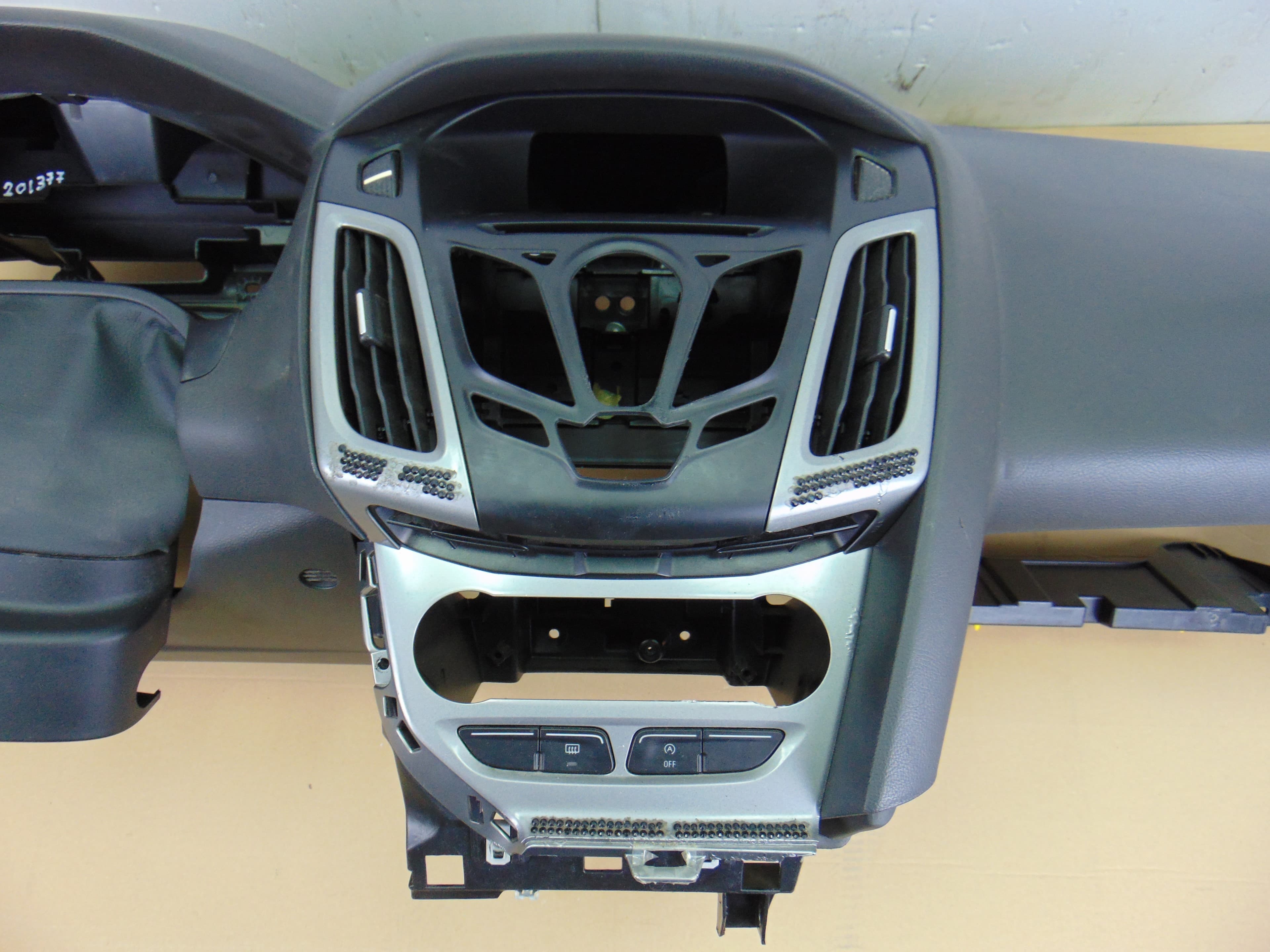Kit airbag, Ford Focus Berlina (CB8) Trend 2011 usado 10