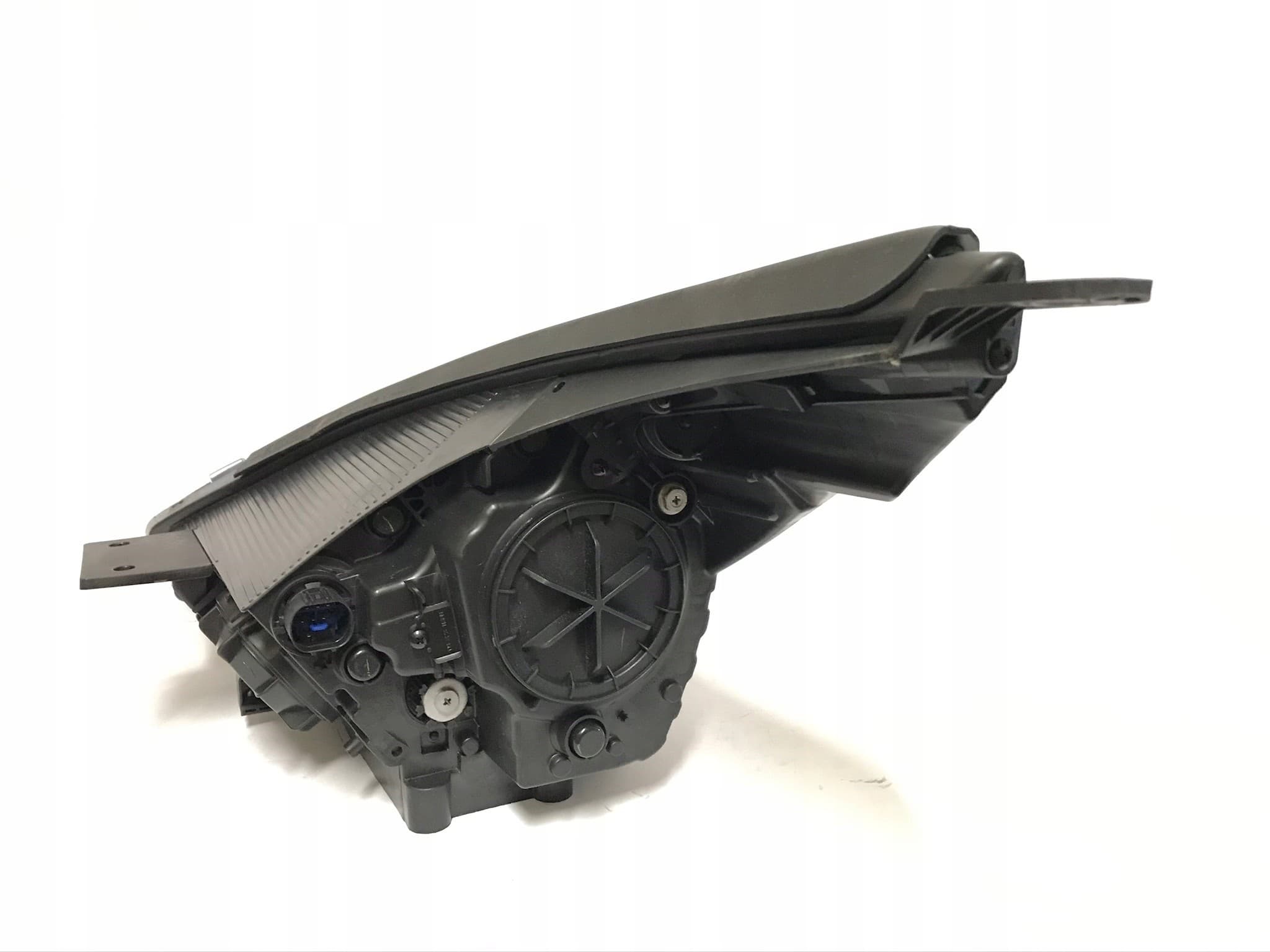 Faro delantero derecho Kia Niro 2016- Depo HB3 LED nuevo 2