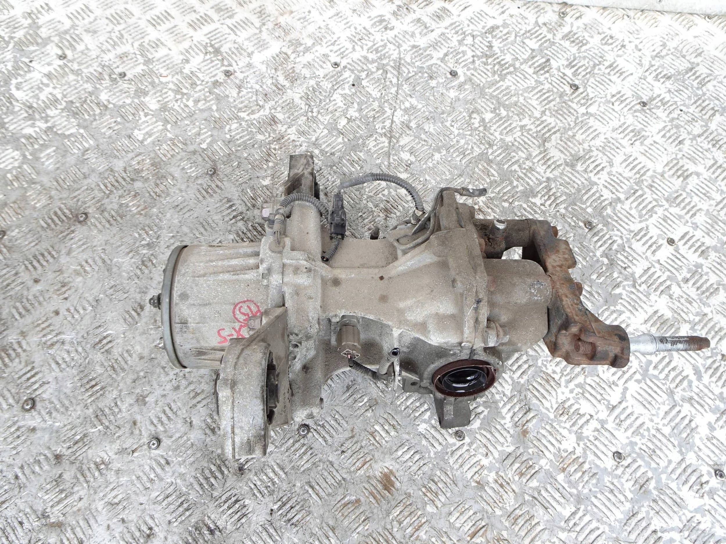 Puente trasero Mazda Cx-5 12-17r. 5F120610J usado