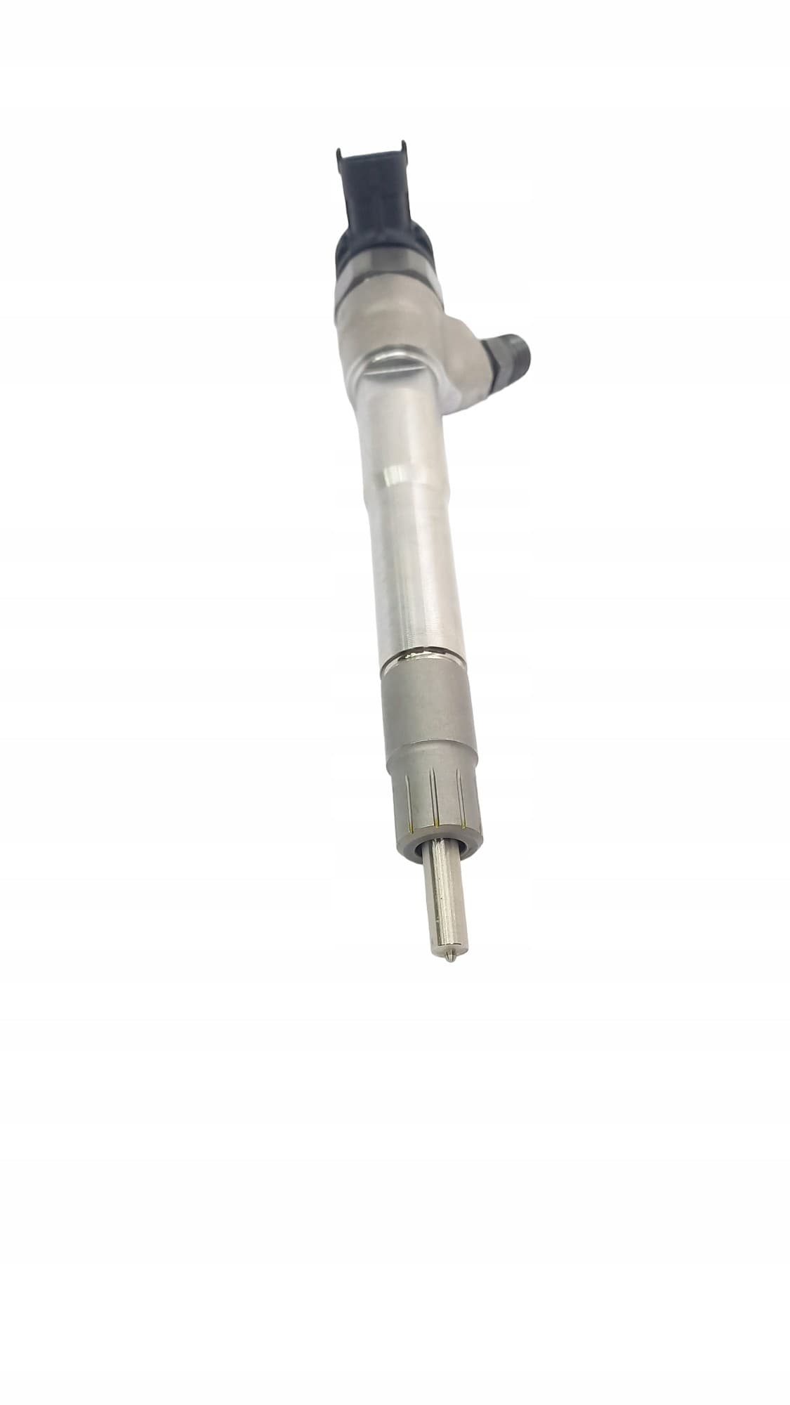 Inyector Bosch 0 445 110 895 nuevo 2