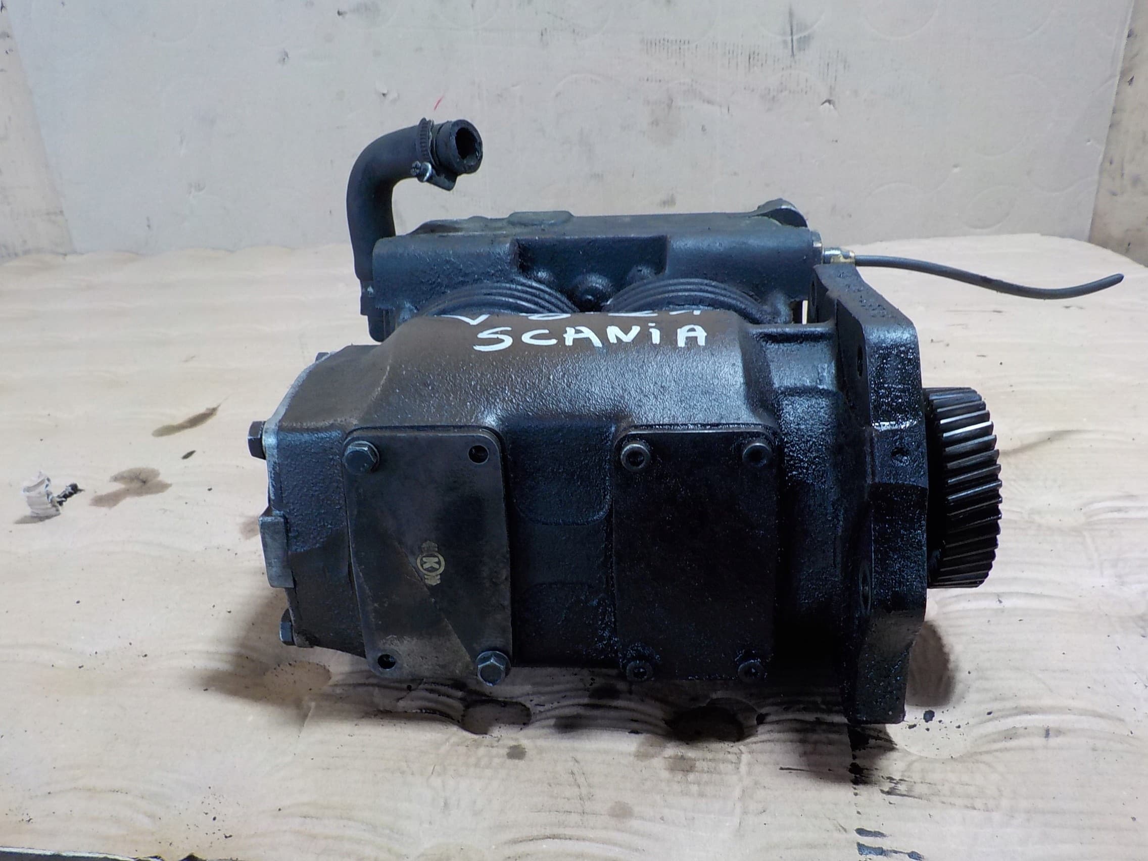 Compresor de aire Scania 4 R 480 LP4964 nuevo 2