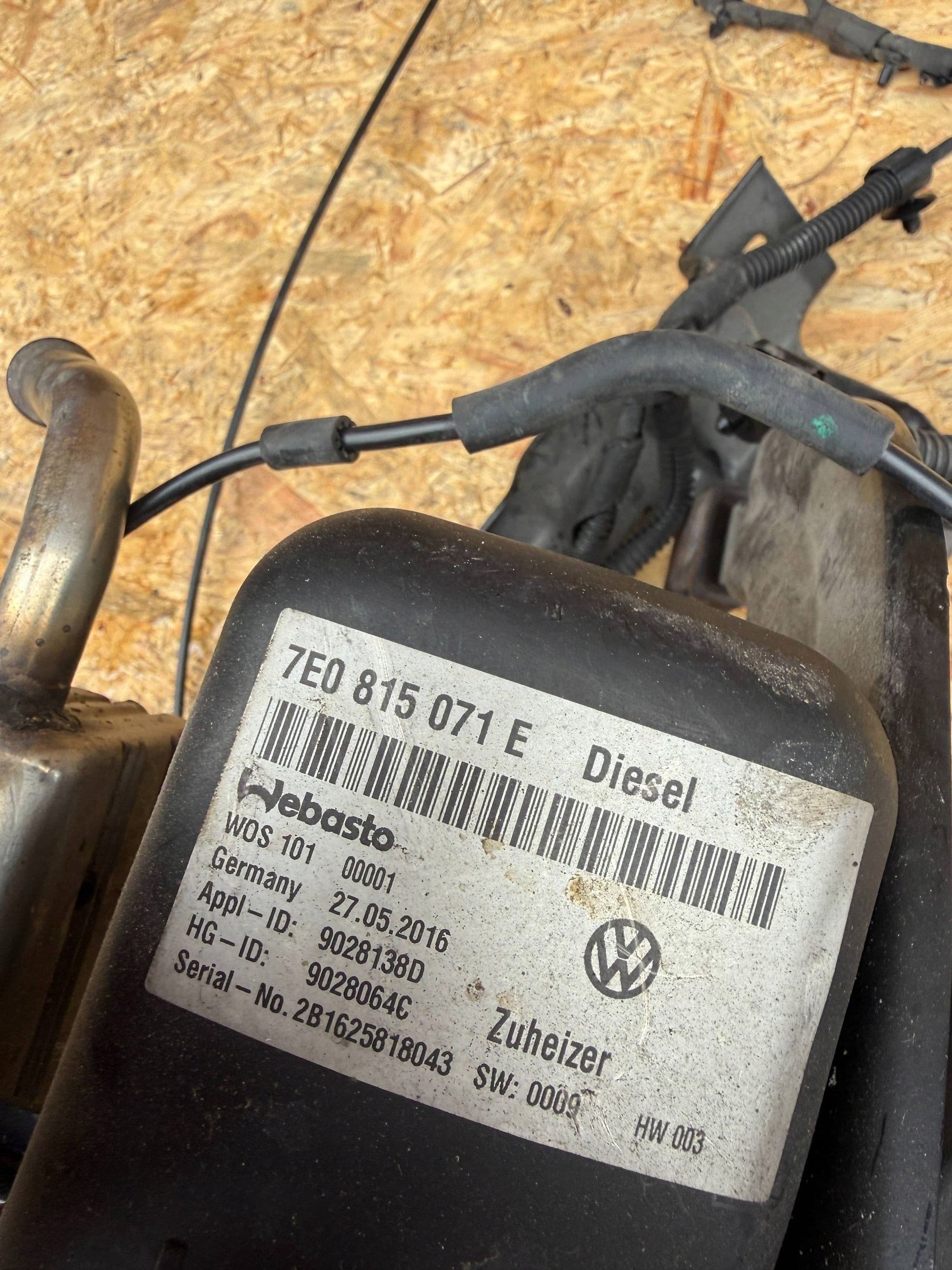 Calefactor estacionario Webasto VW T6 7E0815071E usado 7