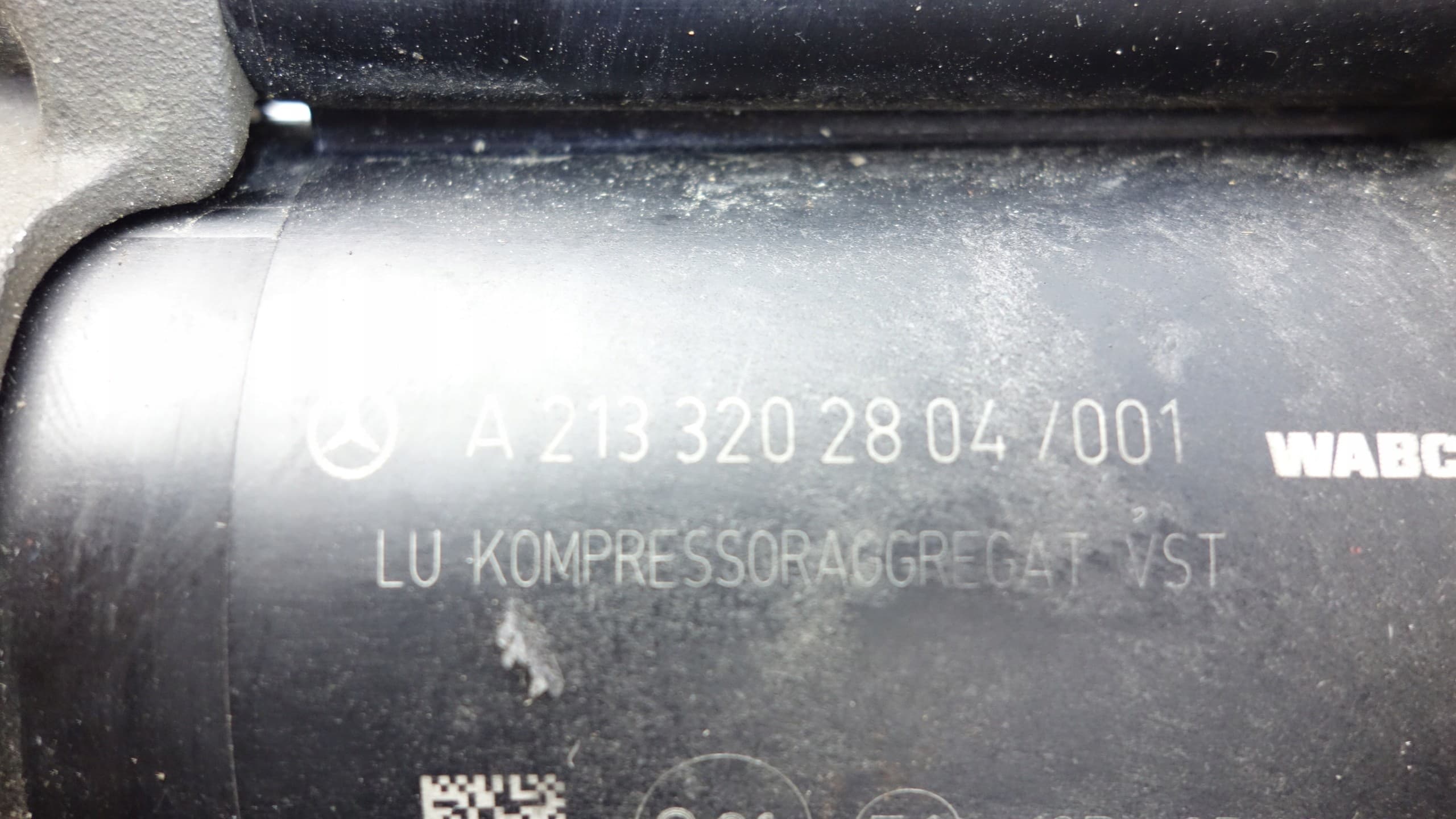 Compresor de Suspensión Mercedes W205 W213 W253 A2133202804 usado 5
