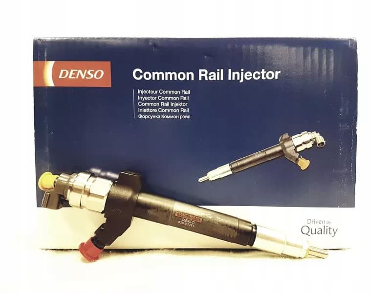 Inyector de Combustible Denso DCRI105800 nuevo 2