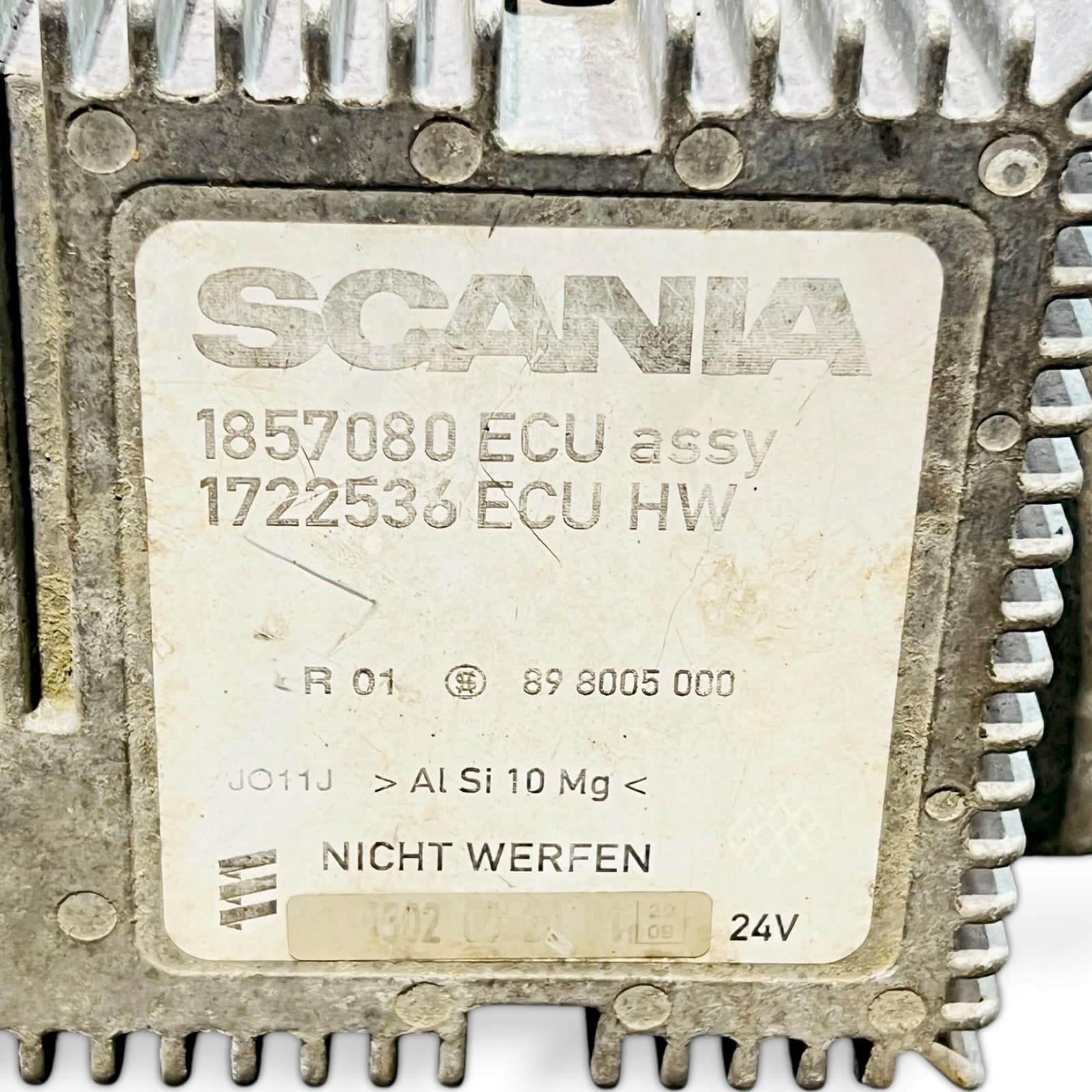 1857080 Calentador de Agua Scania usado 4